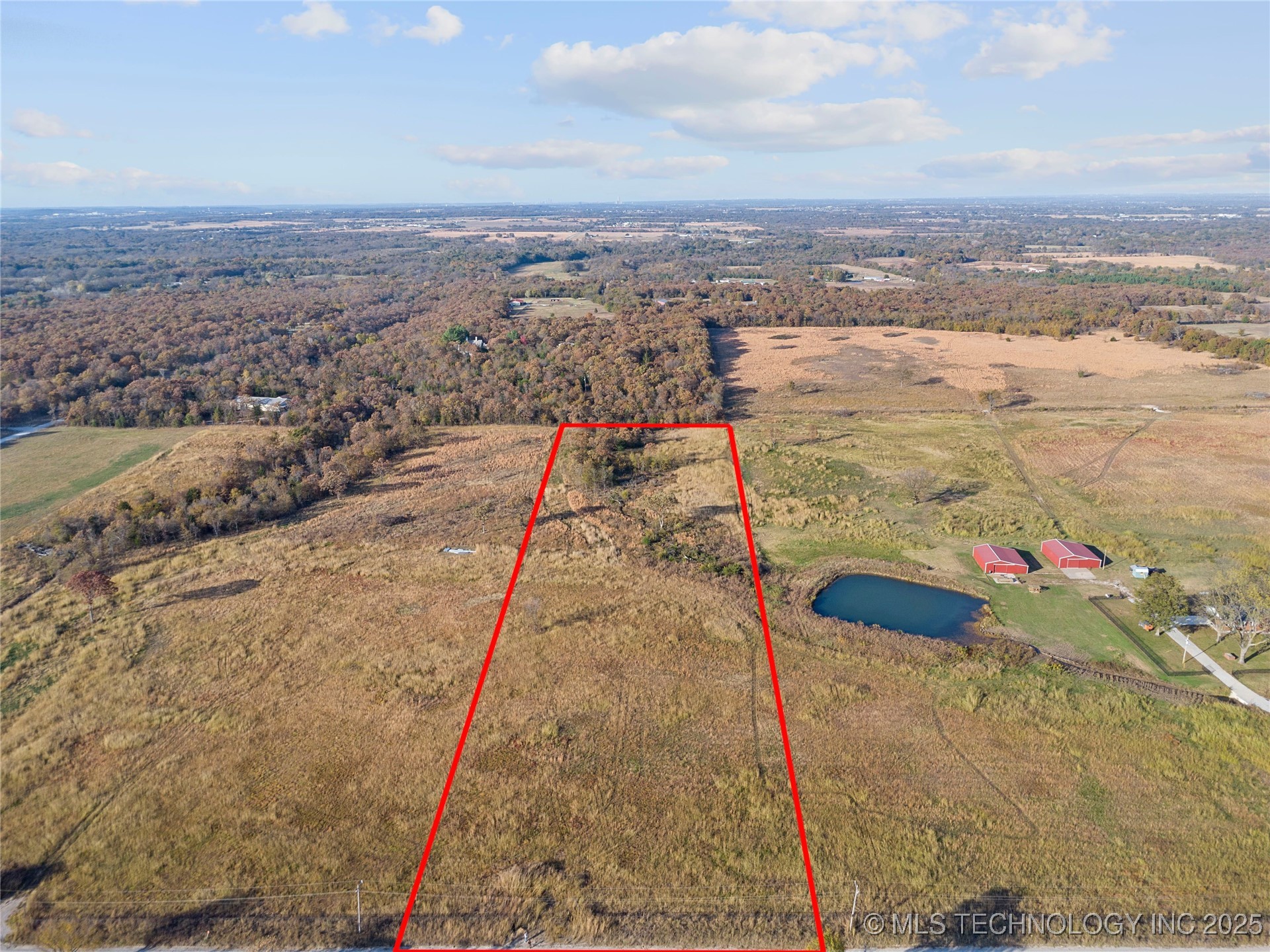 14221 Creager Road Property Photo 3