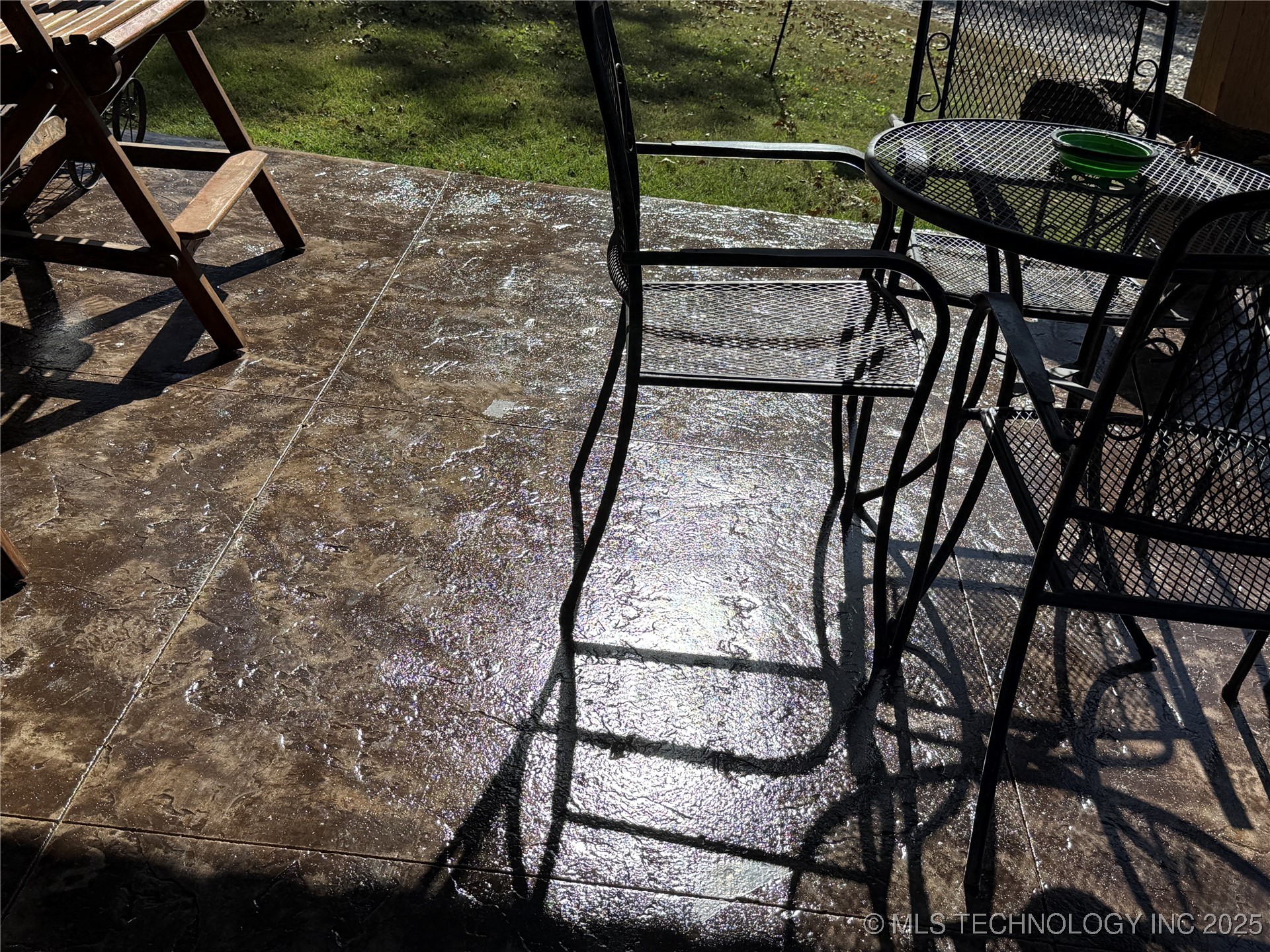 1500 Candlewood Property Photo 14