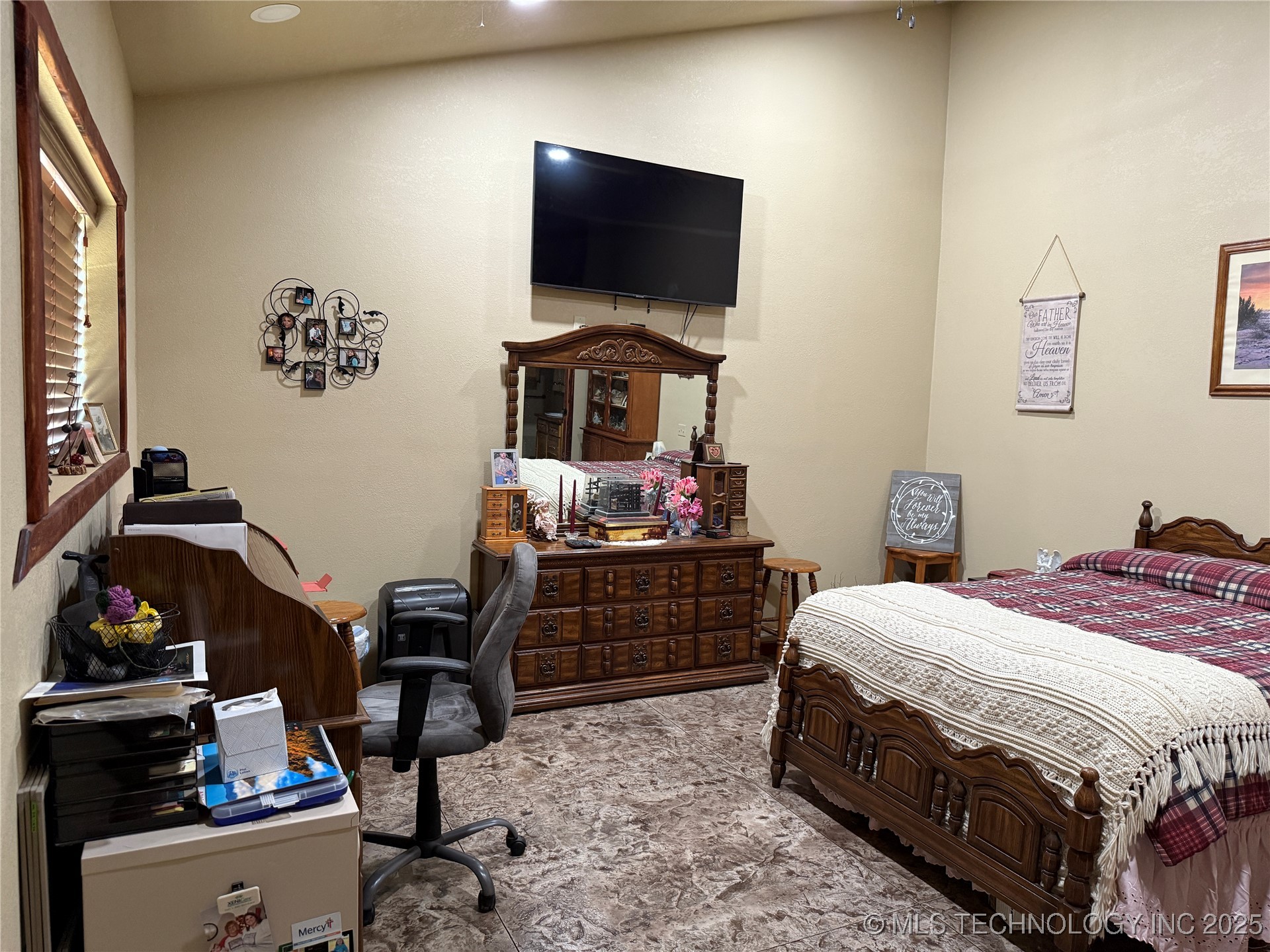 1500 Candlewood Property Photo 23