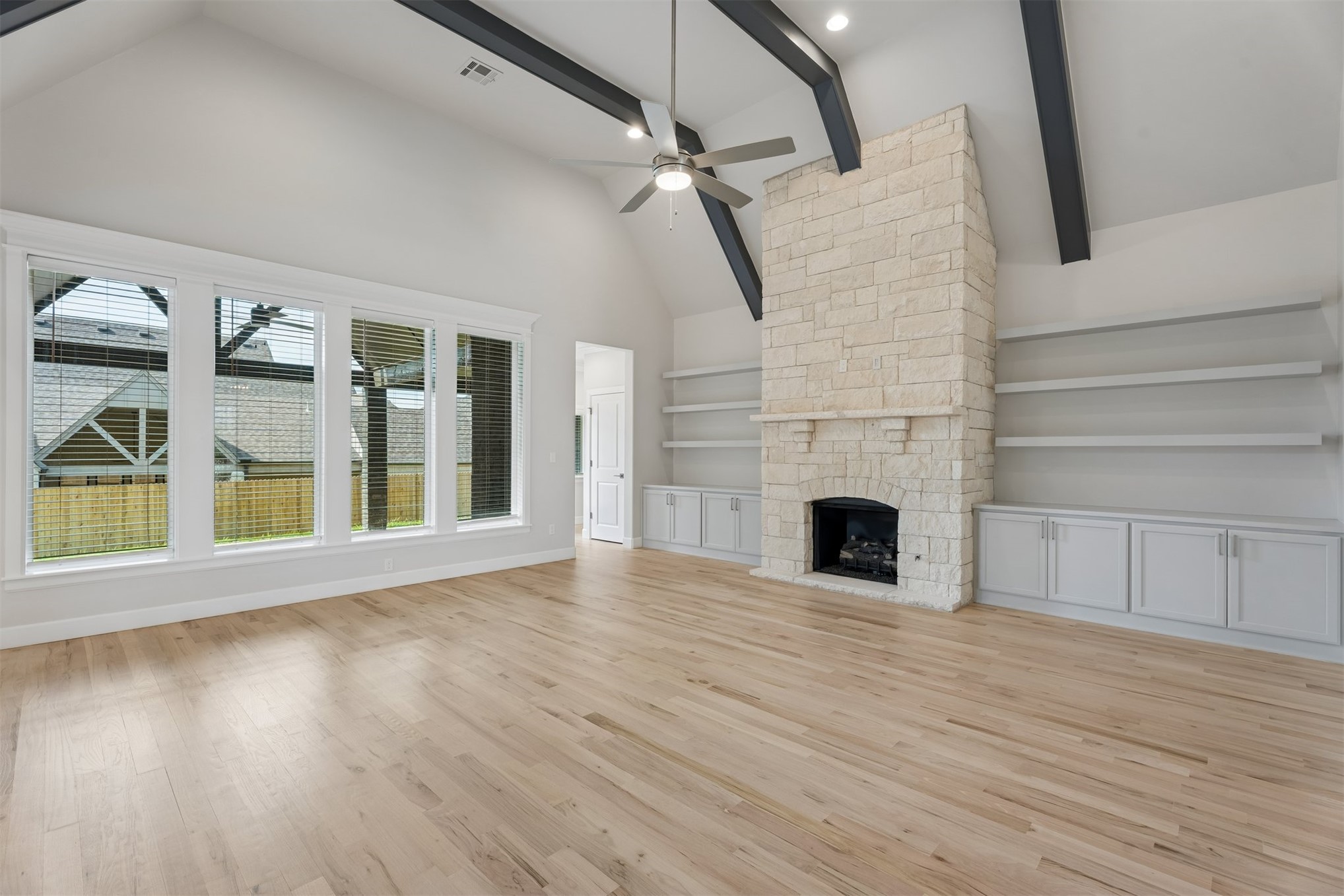 2803 W Tucson Court Property Photo 6