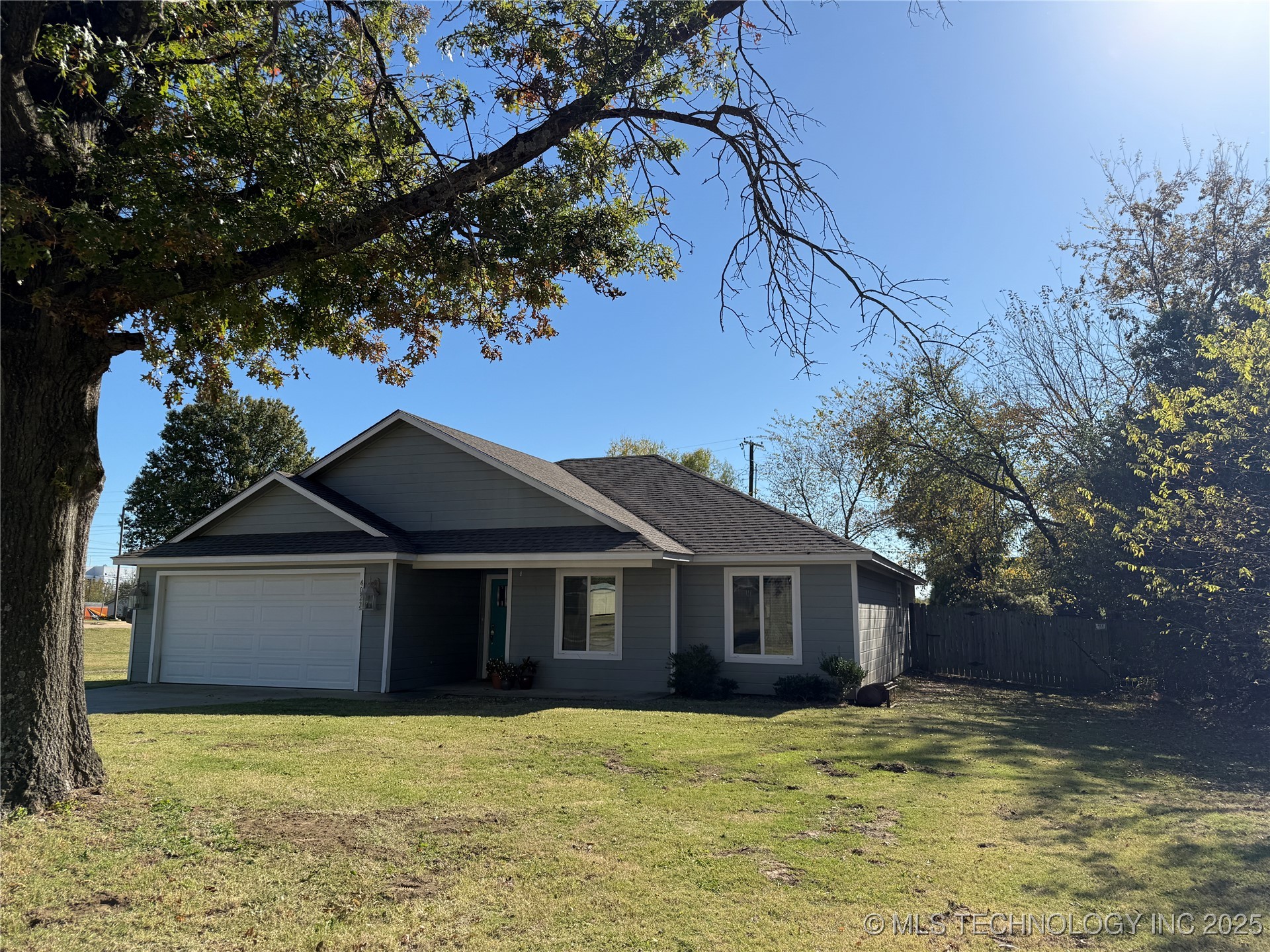 4027 Oklahoma Street Property Photo 1