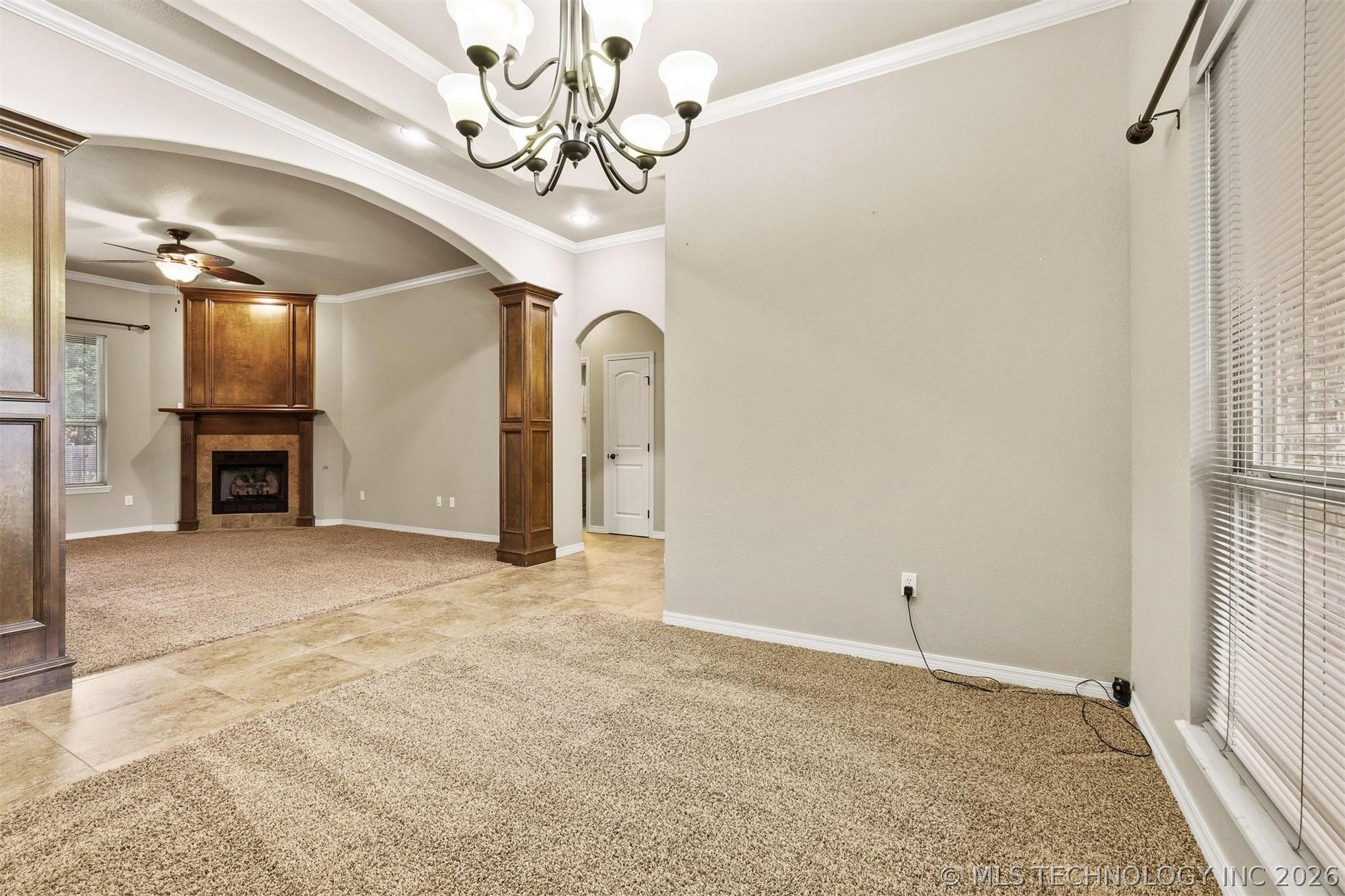 1002 Springfield Court Property Photo 6