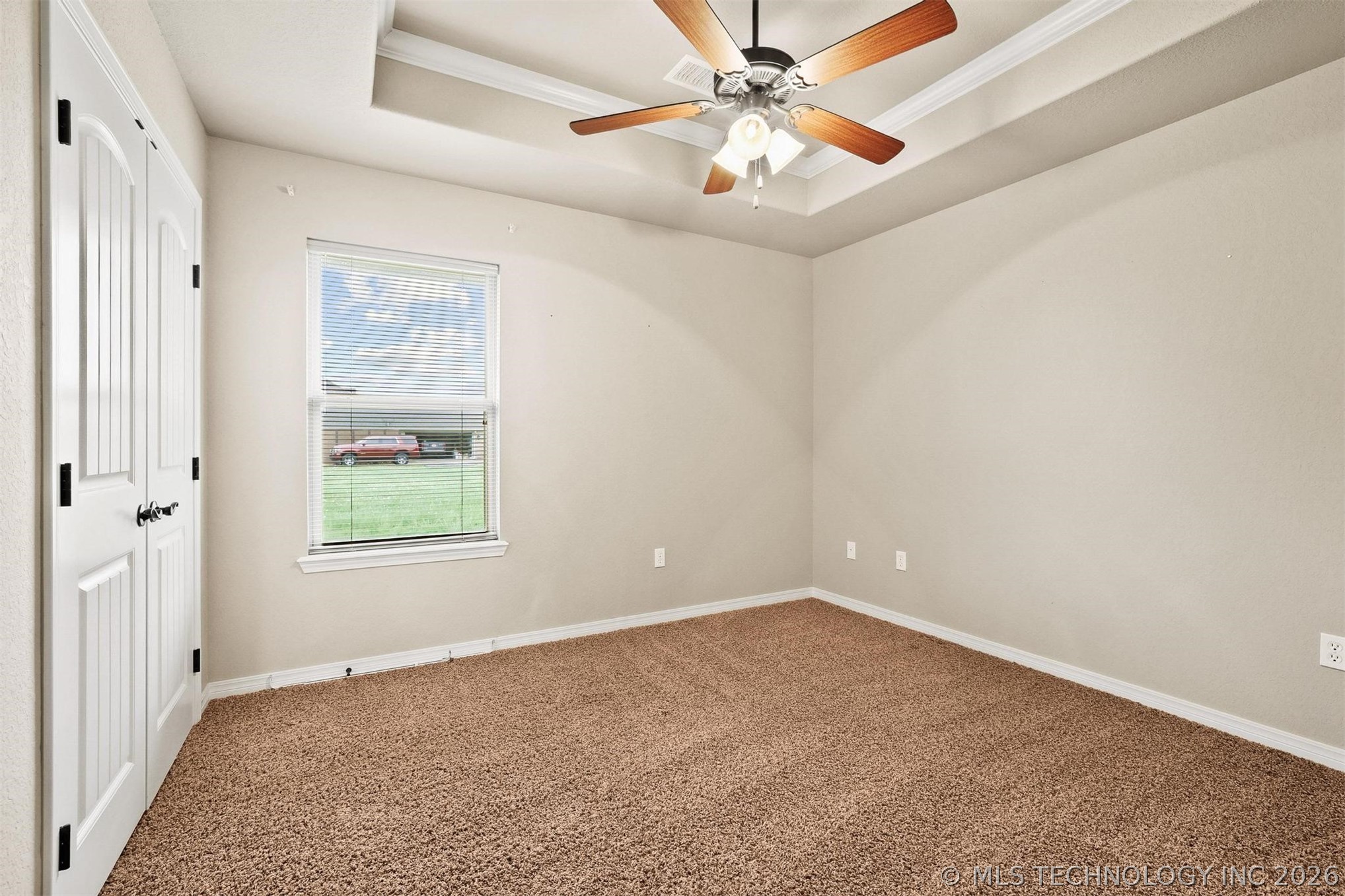 1002 Springfield Court Property Photo 25