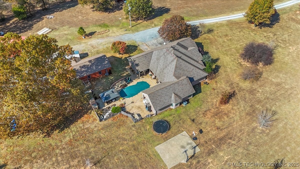 555 White Chimney Property Photo 52