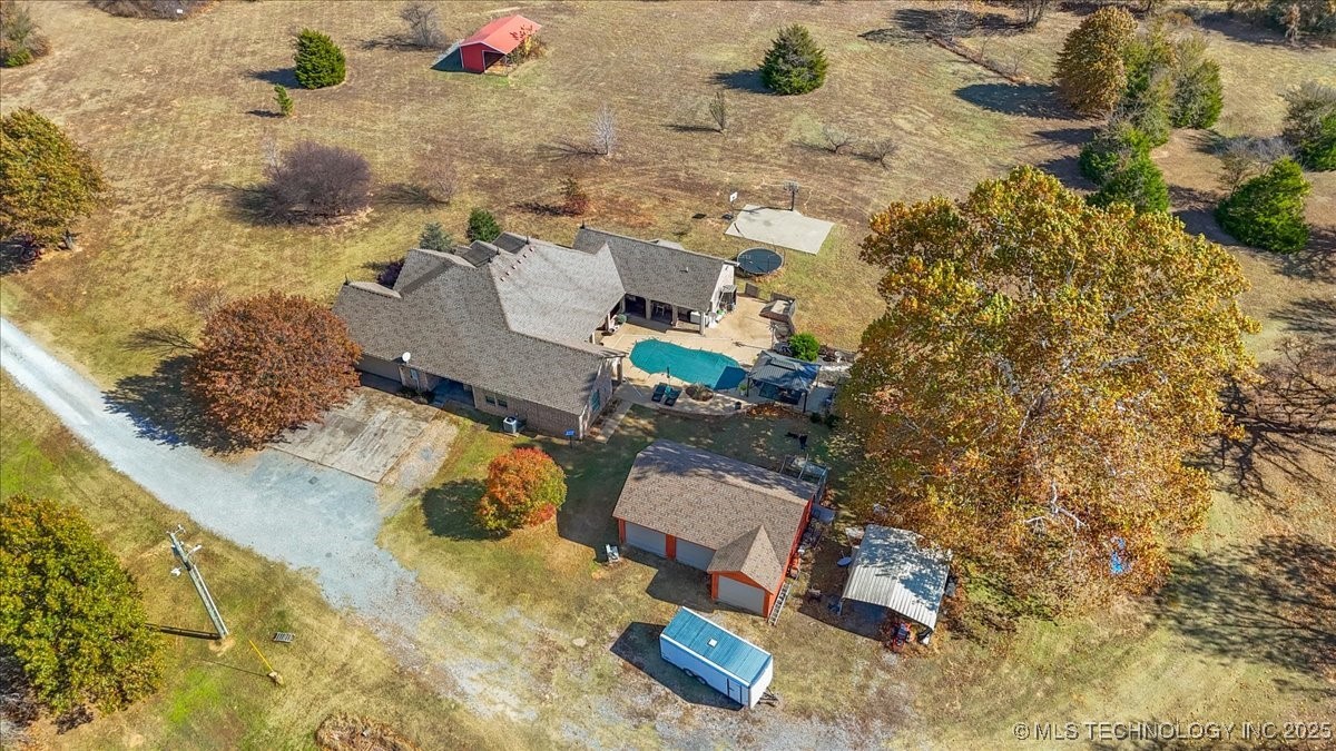 555 White Chimney Property Photo 54