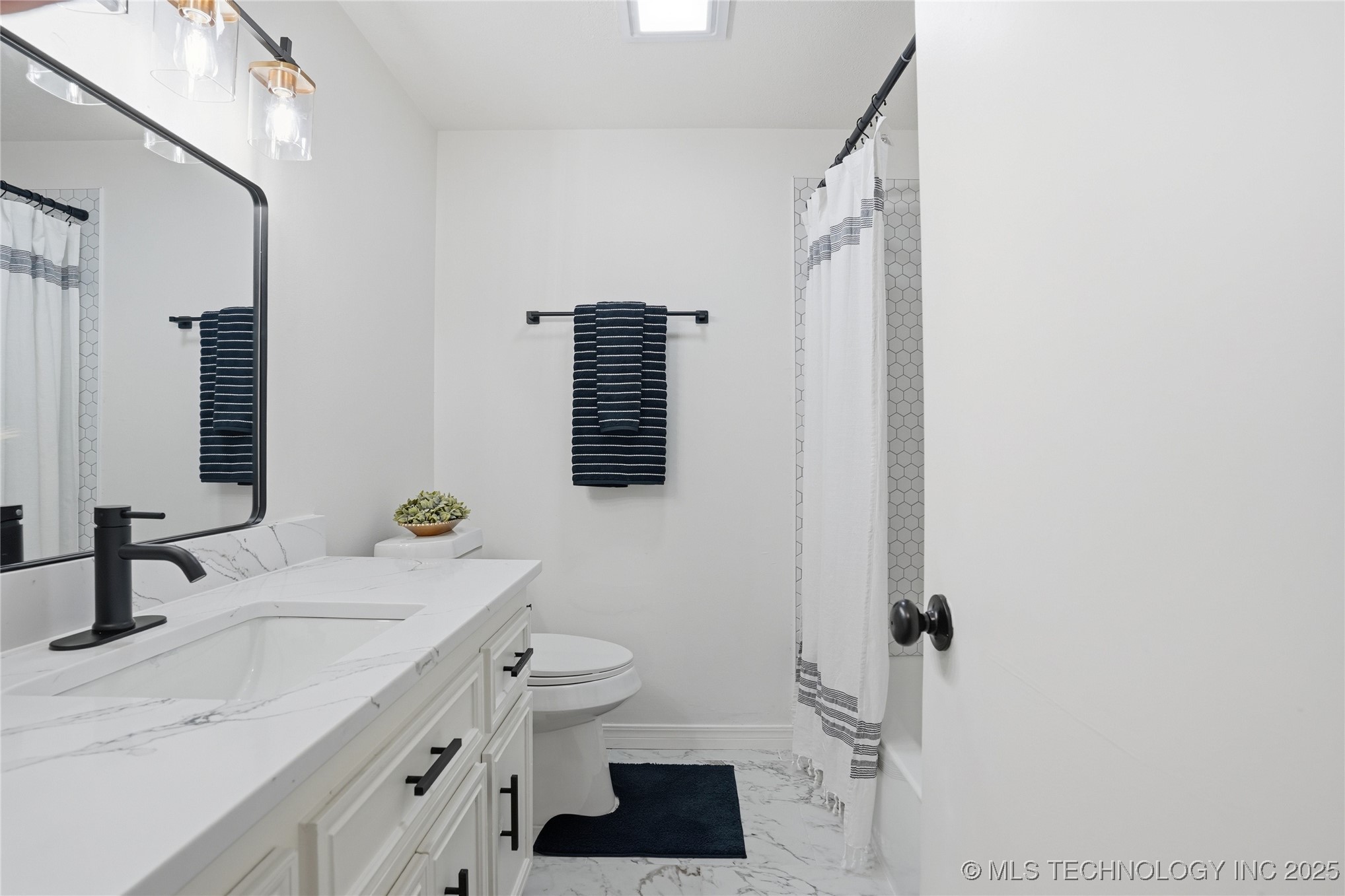 9615 E 27th Street Property Photo 29