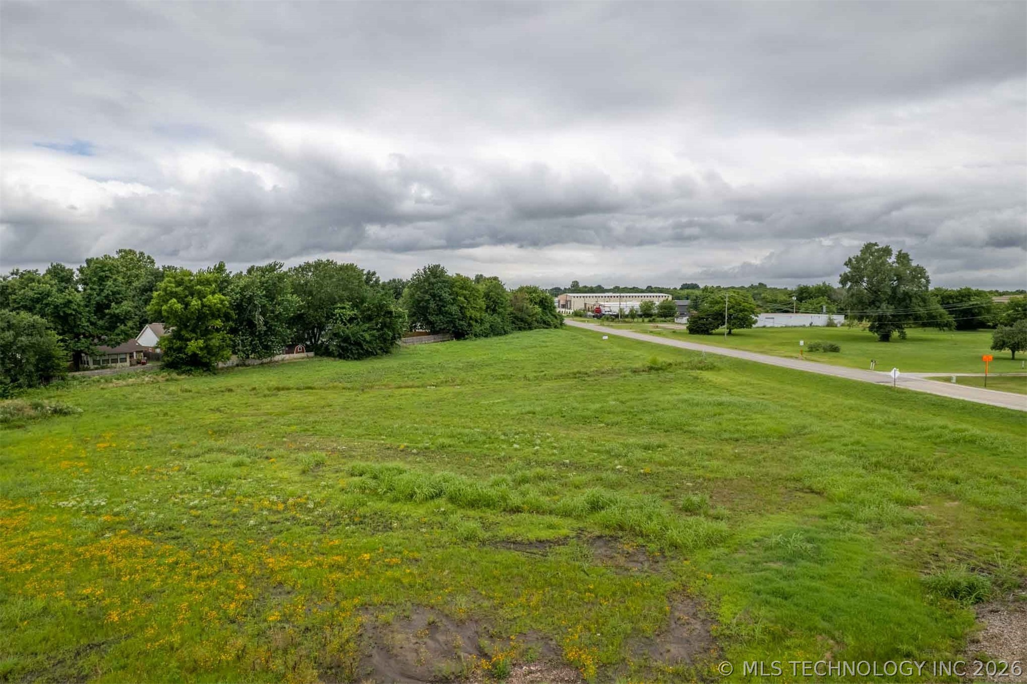3000 E Houston Street Property Photo 4