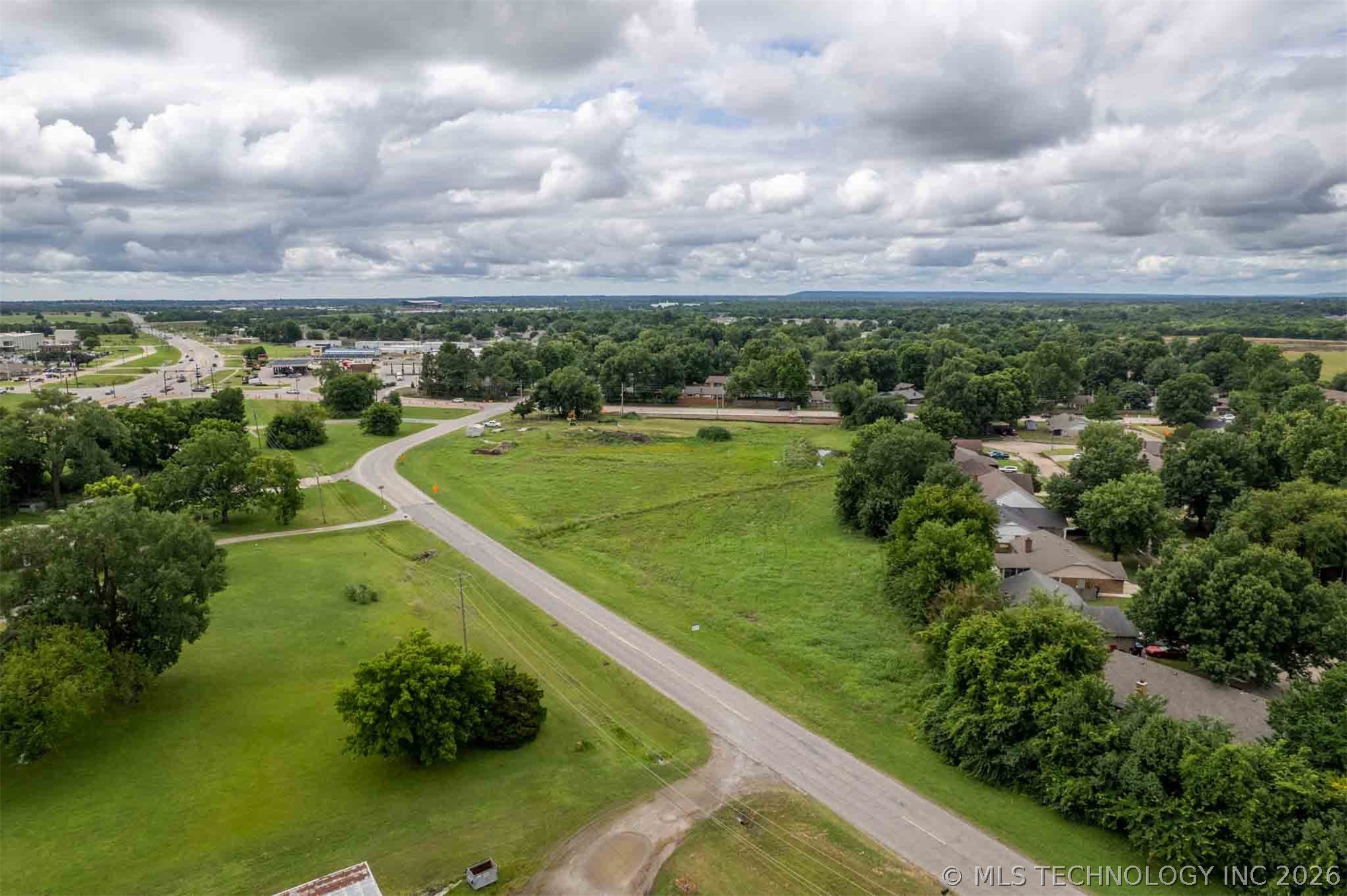 3000 E Houston Street Property Photo 6