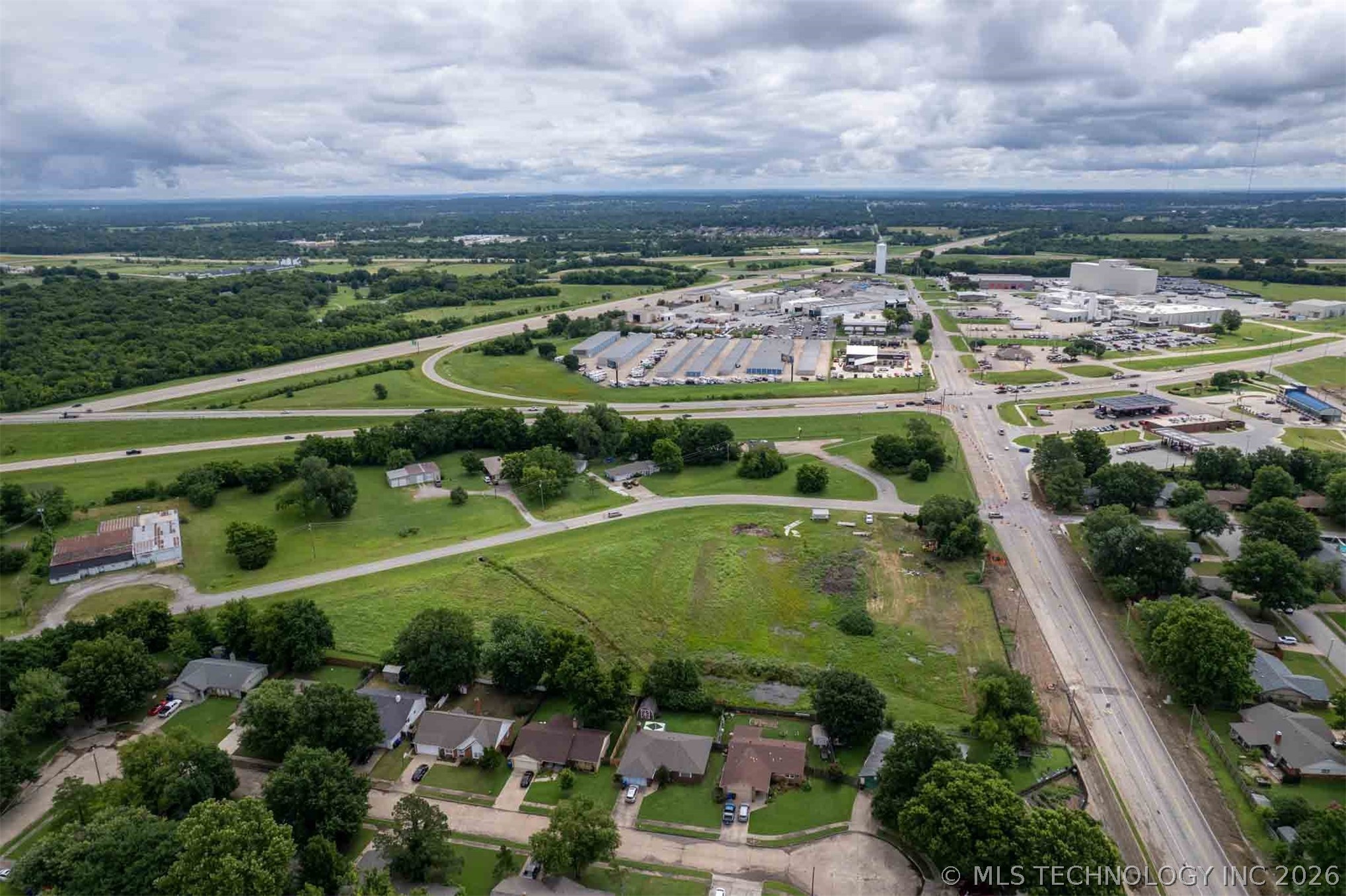 3000 E Houston Street Property Photo 12