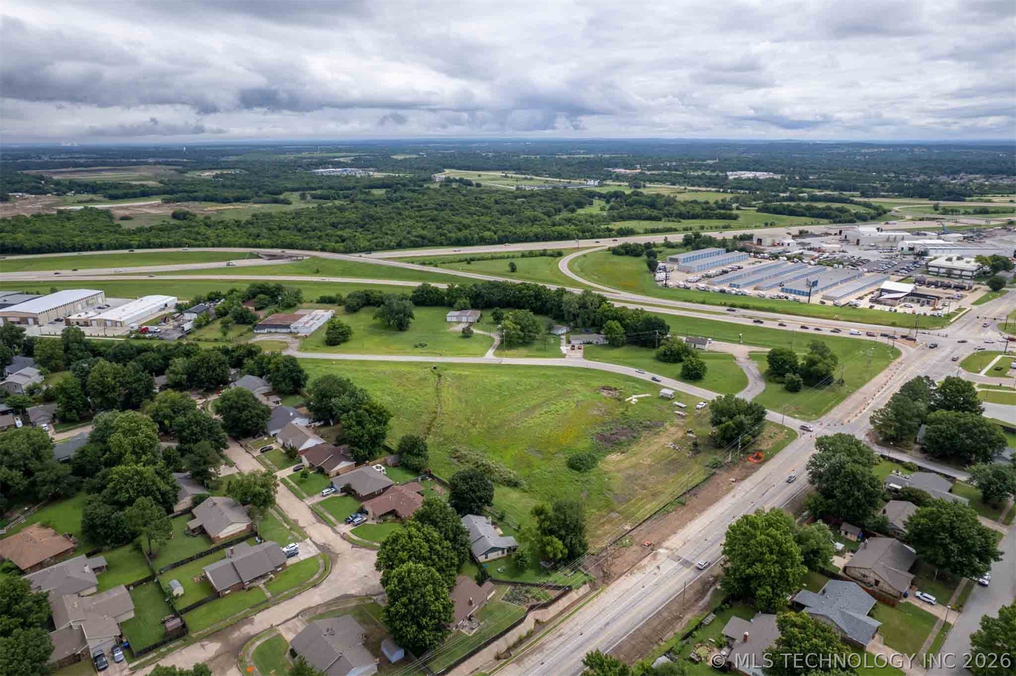 3000 E Houston Street Property Photo 13