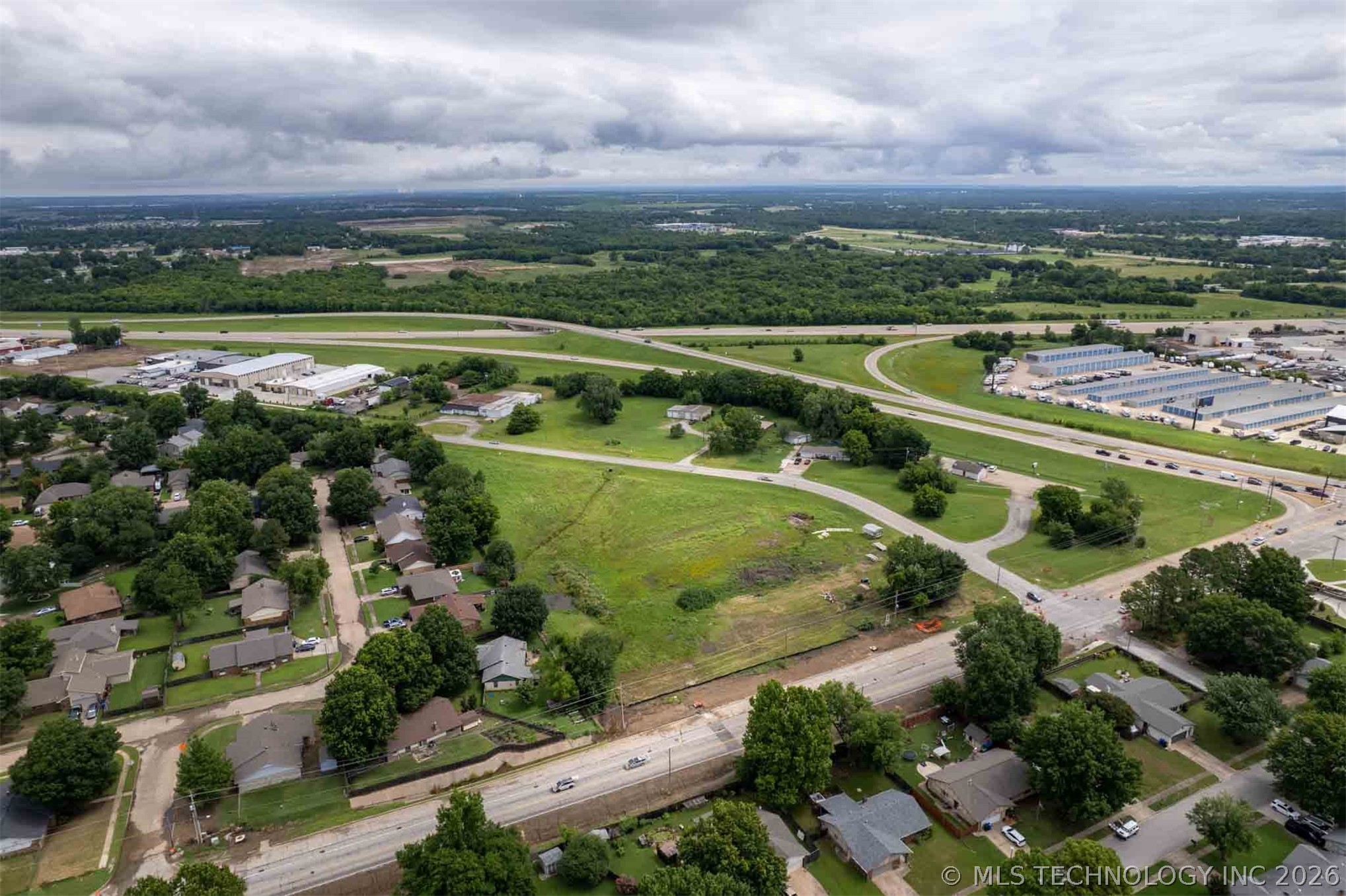 3000 E Houston Street Property Photo 14