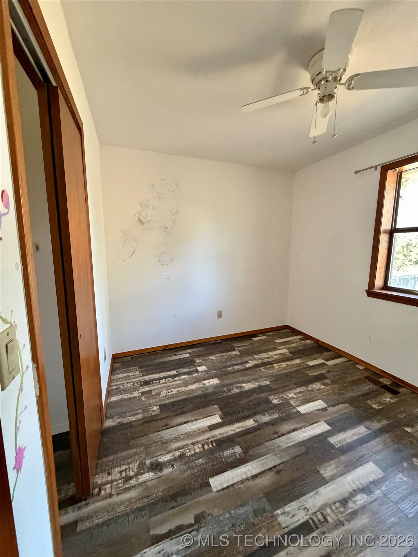 402 S Cowley Avenue Property Photo 13