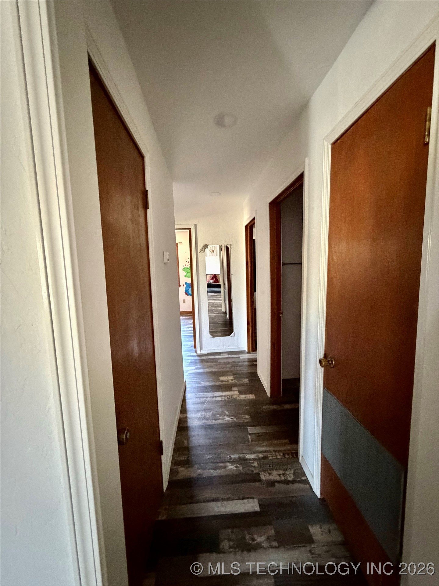 402 S Cowley Avenue Property Photo 14