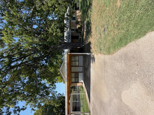 402 S Cowley Avenue Property Photo 17