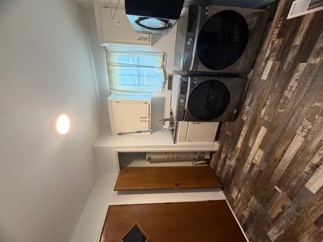 402 S Cowley Avenue Property Photo 24