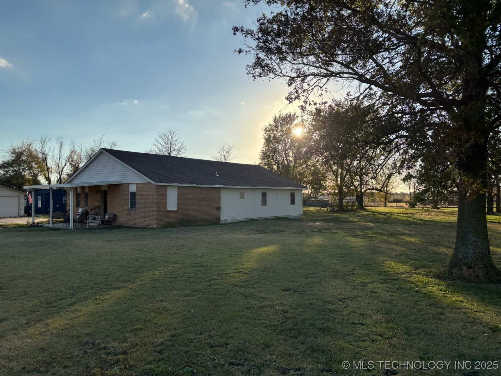 36022 S 4210 Road Property Photo 2