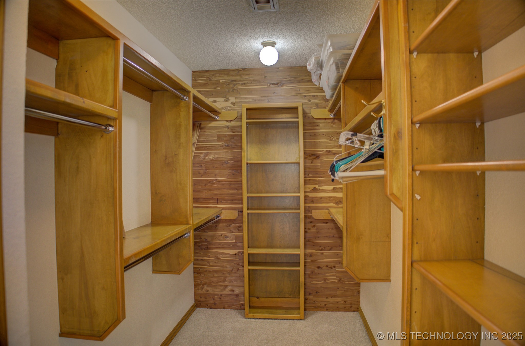 17808 S 129th East Avenue Property Photo 35