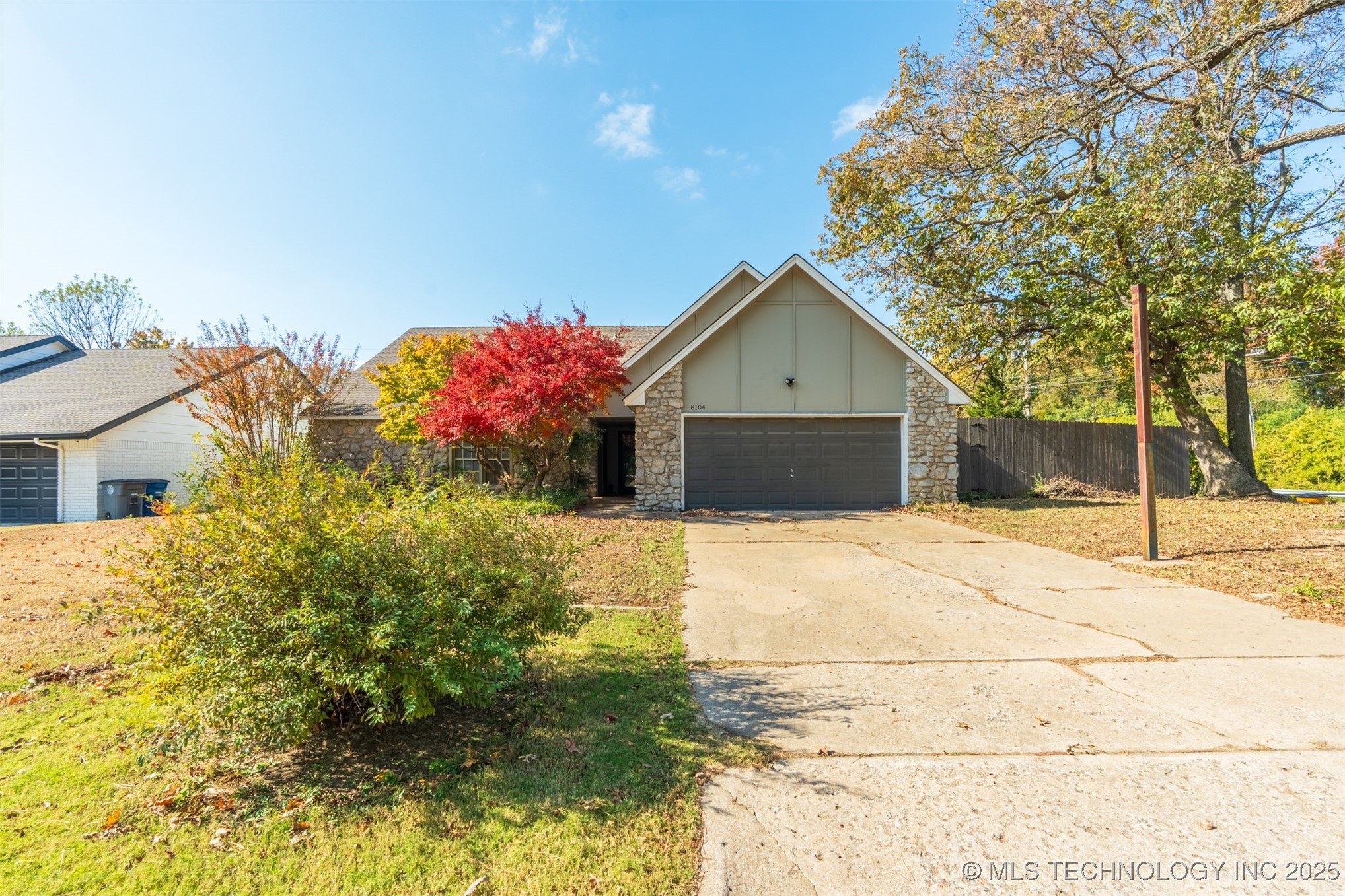 8104 S Quebec Avenue Property Photo 1
