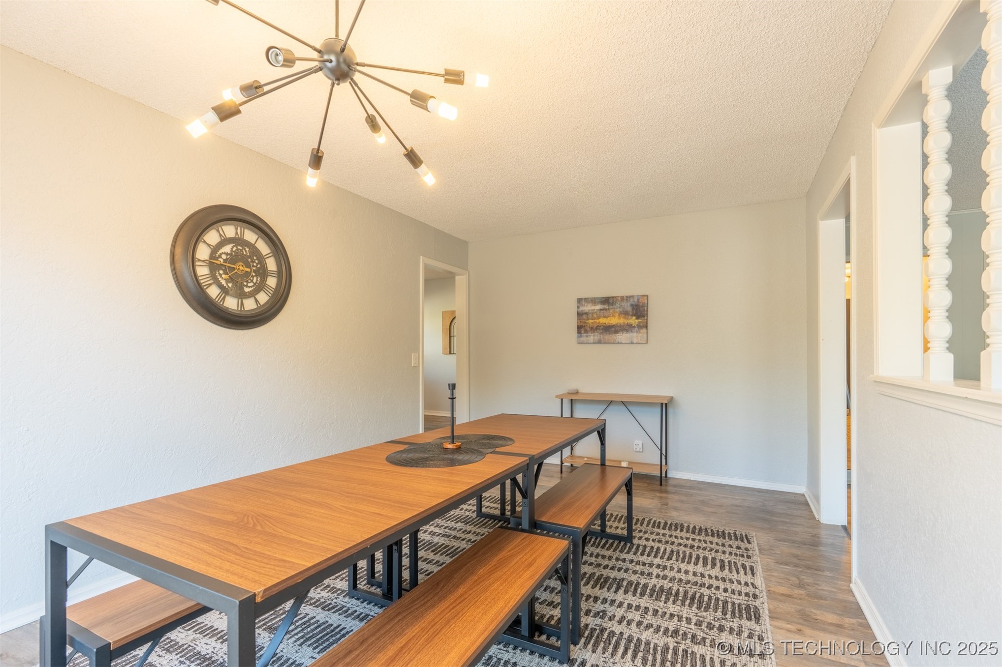 8104 S Quebec Avenue Property Photo 12