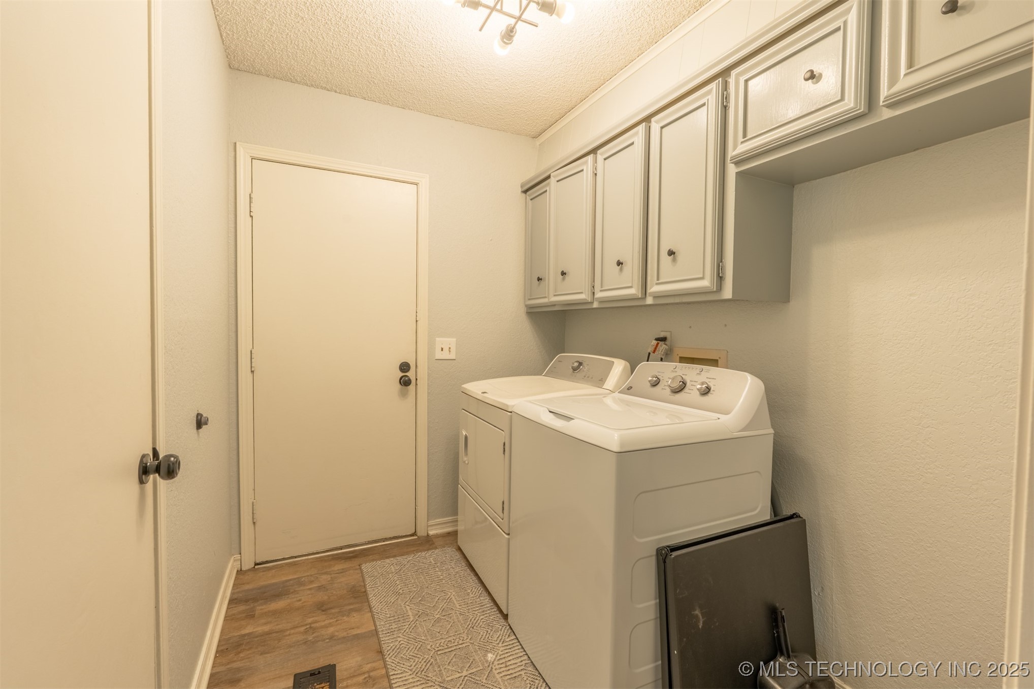 8104 S Quebec Avenue Property Photo 37