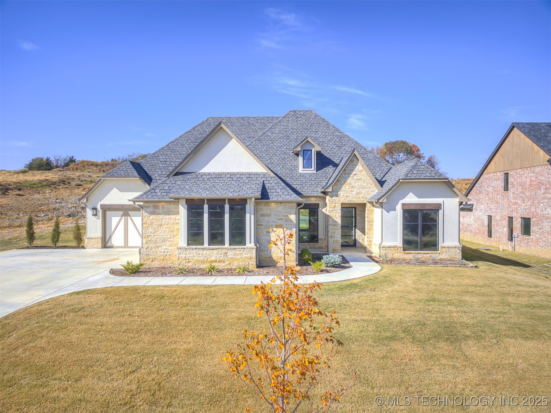 12125 Sunrise Ridge Loop Property Photo 1