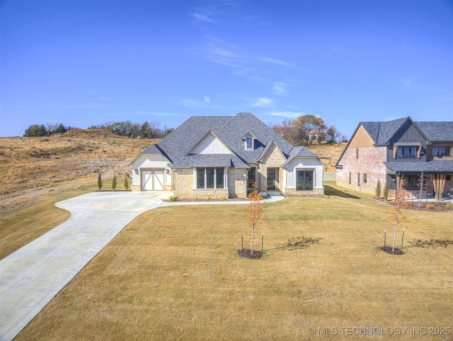 12125 Sunrise Ridge Loop Property Photo 5