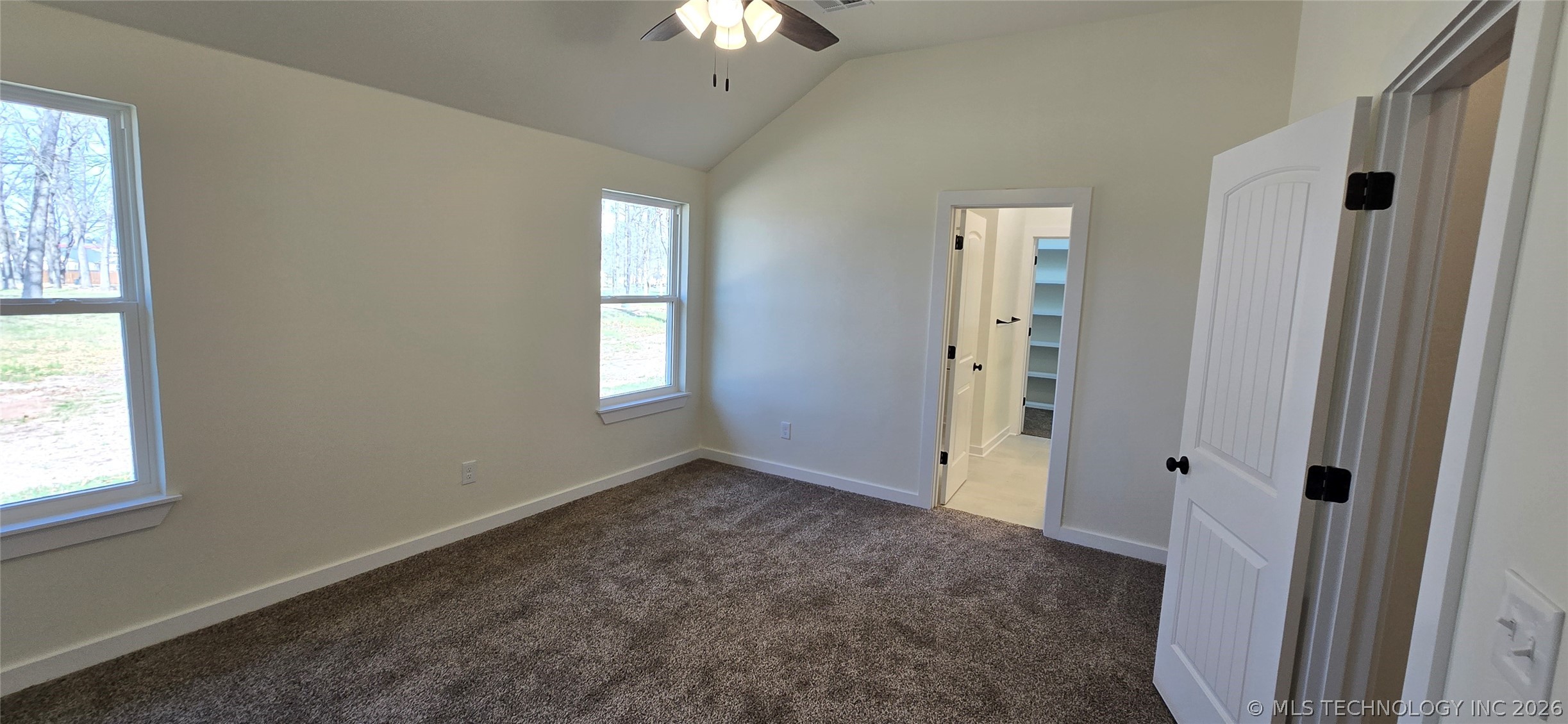 529 E Oak Tree Avenue Property Photo 26