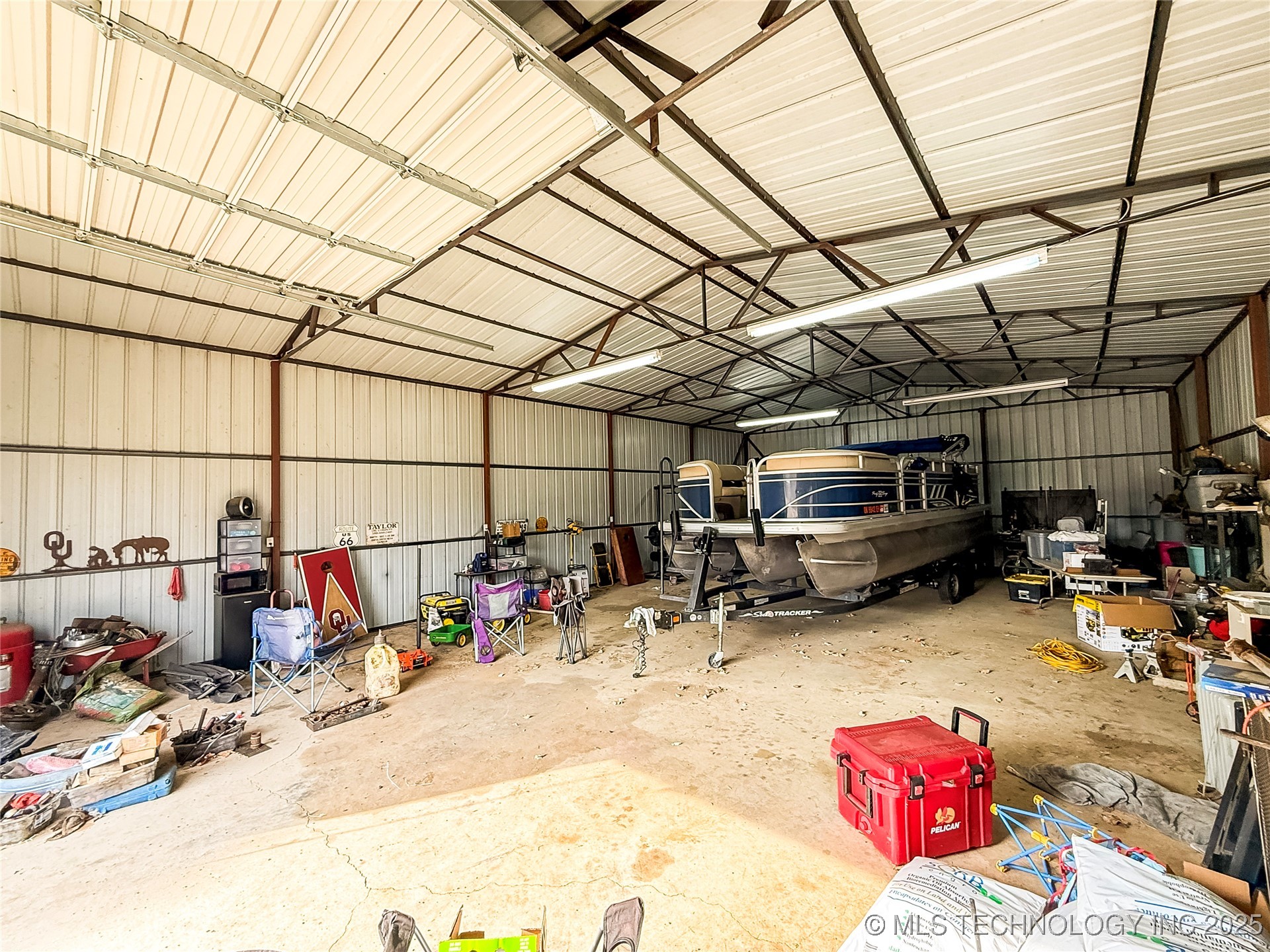 300490 E 1800 Road Property Photo 19