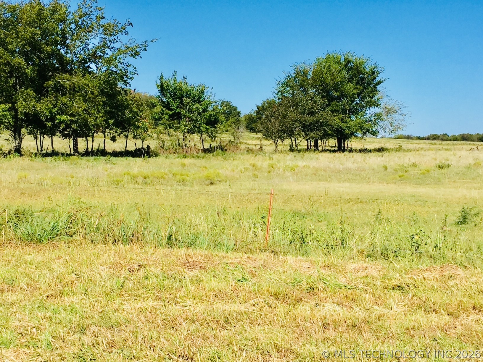E 370 Road Property Photo 1