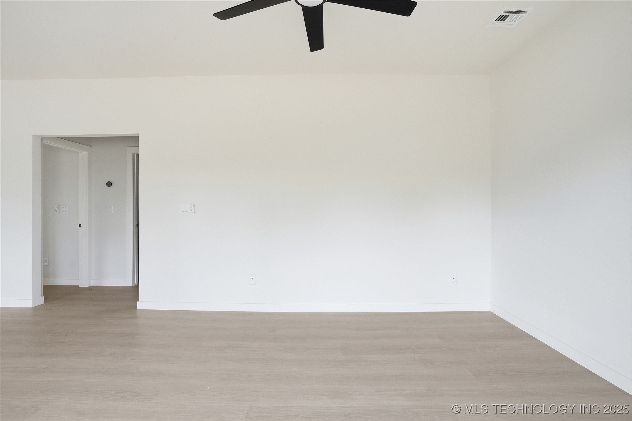 4729 E King Street Property Photo 35
