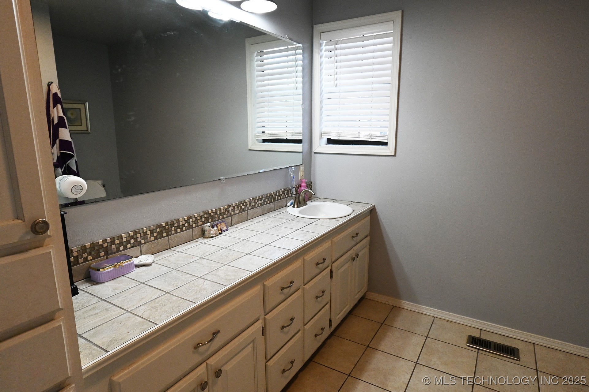 106219 S 4757 Road Property Photo 34
