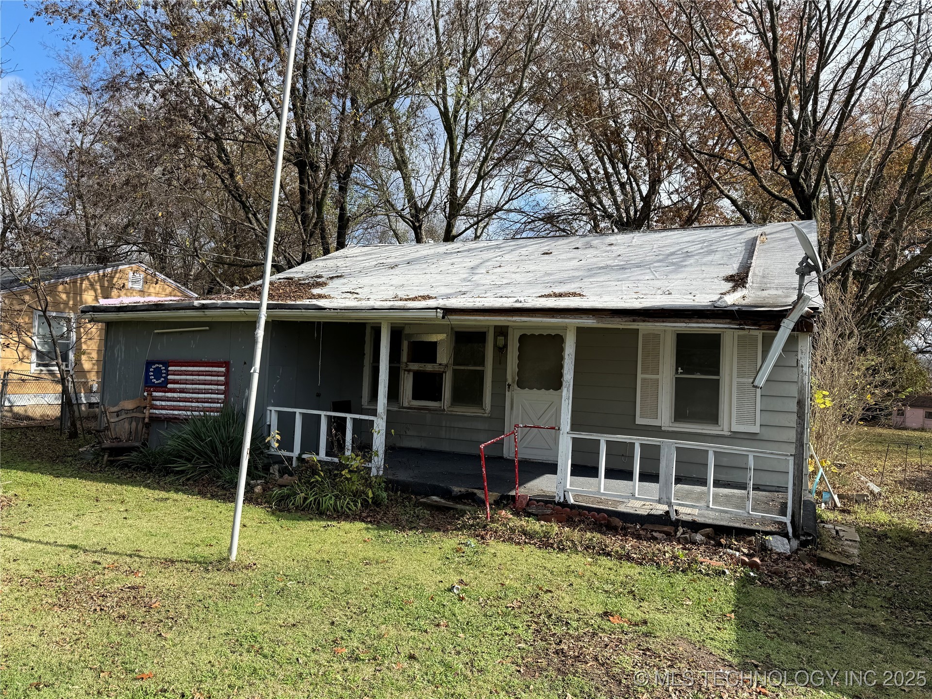 109 N Coal Street Property Photo 1