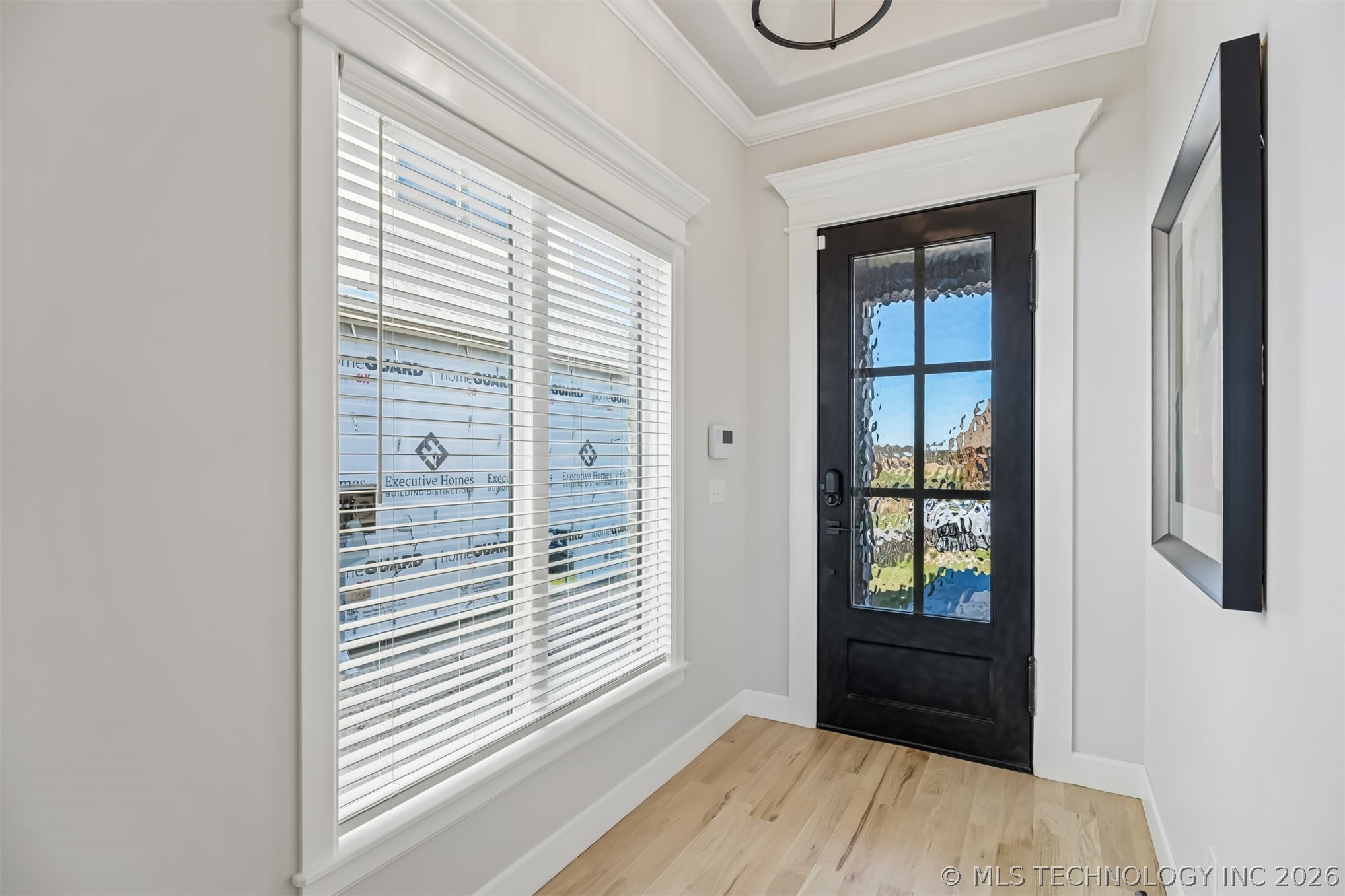 2601 W Twin Oaks Street Property Photo 2