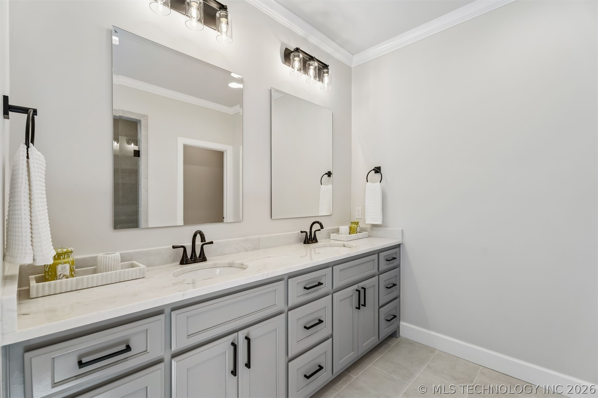 2601 W Twin Oaks Street Property Photo 35