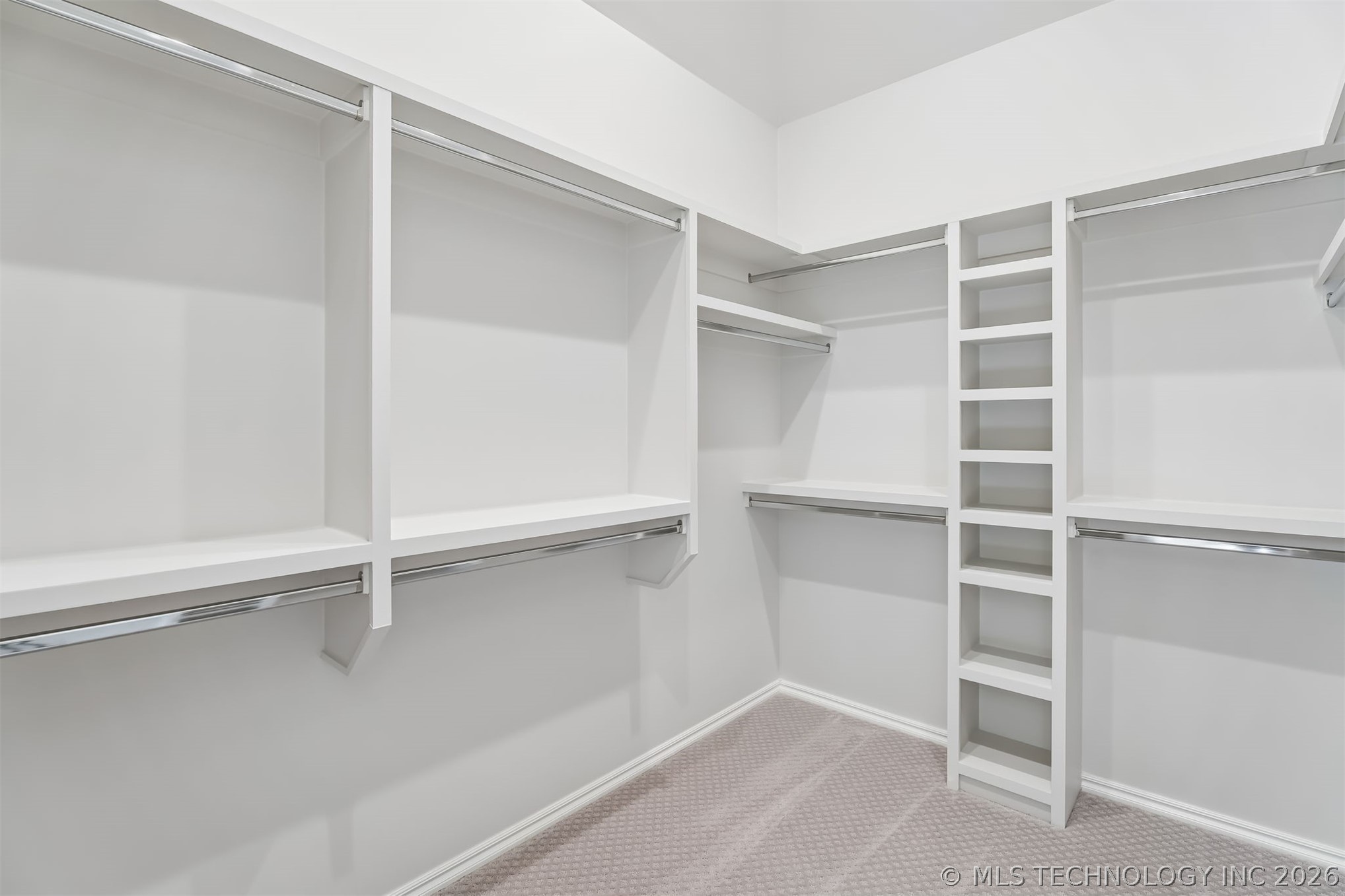 2601 W Twin Oaks Street Property Photo 39