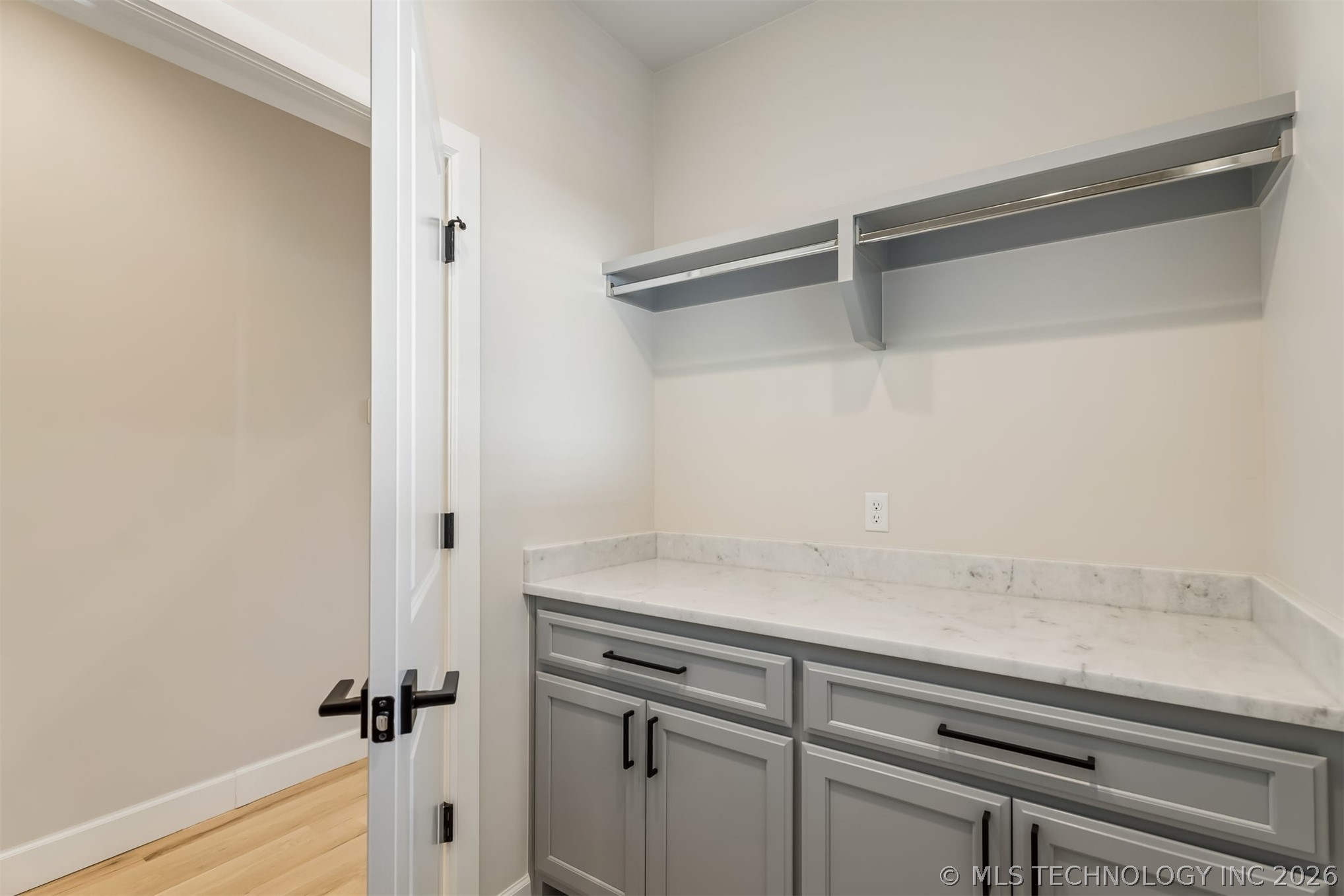 2601 W Twin Oaks Street Property Photo 54