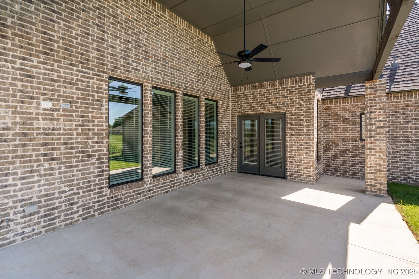2601 W Twin Oaks Street Property Photo 55