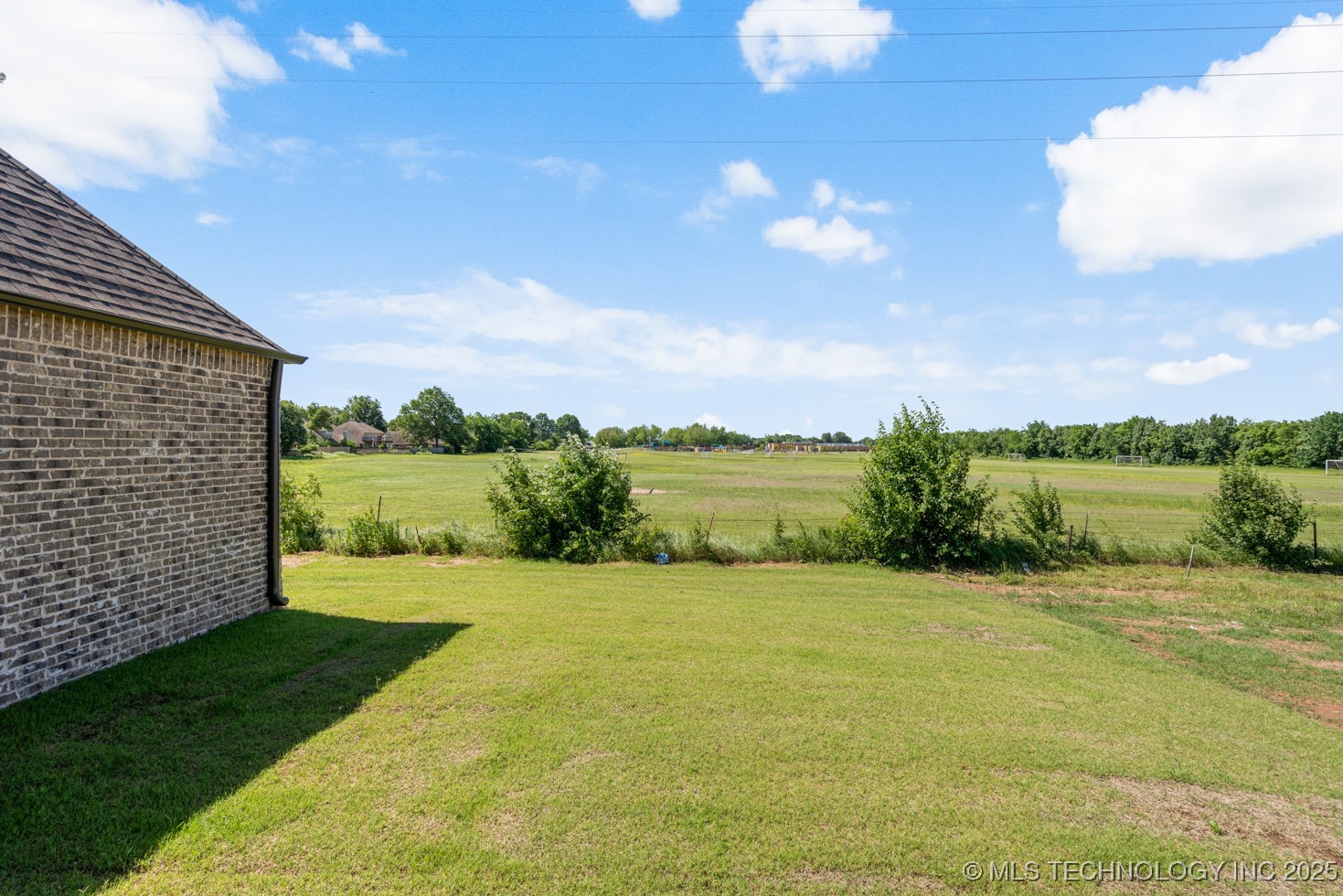 2601 W Twin Oaks Street Property Photo 57