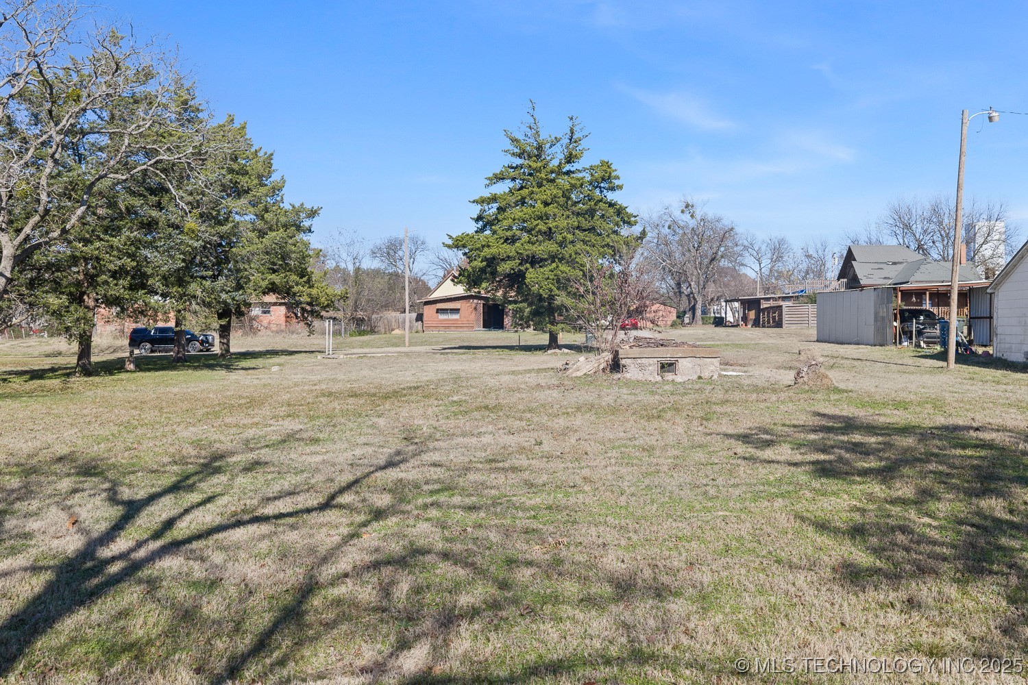504 E Cherokee Street Property Photo 1