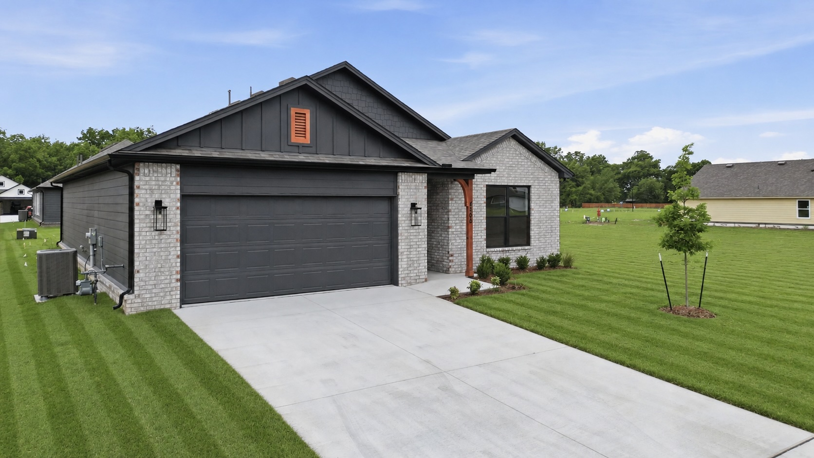 4505 W Van Buren Street Property Photo 2