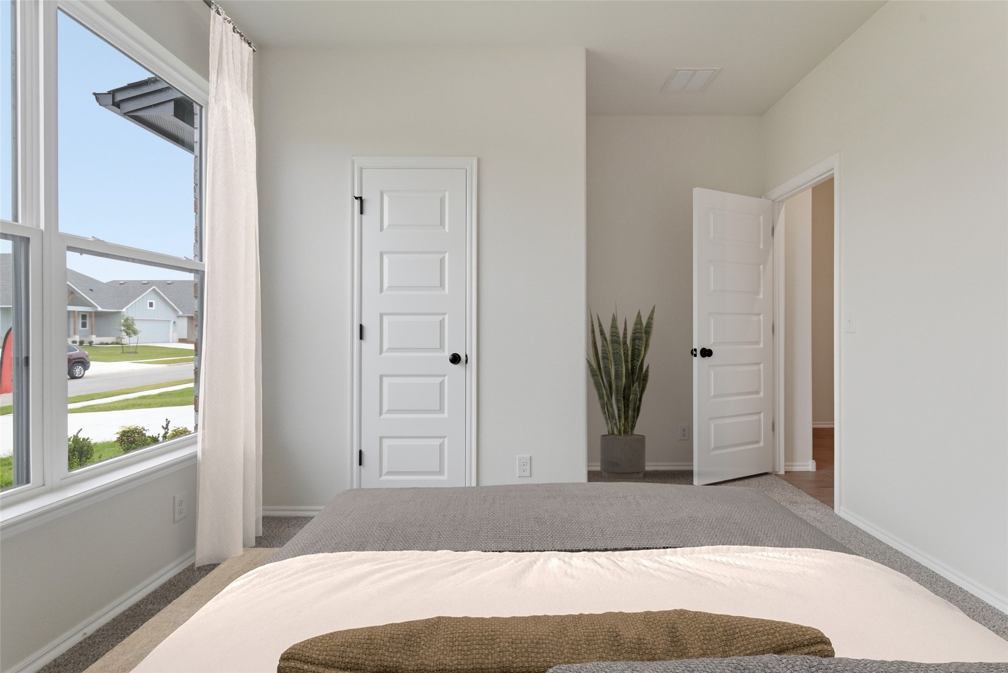 4505 W Van Buren Street Property Photo 6