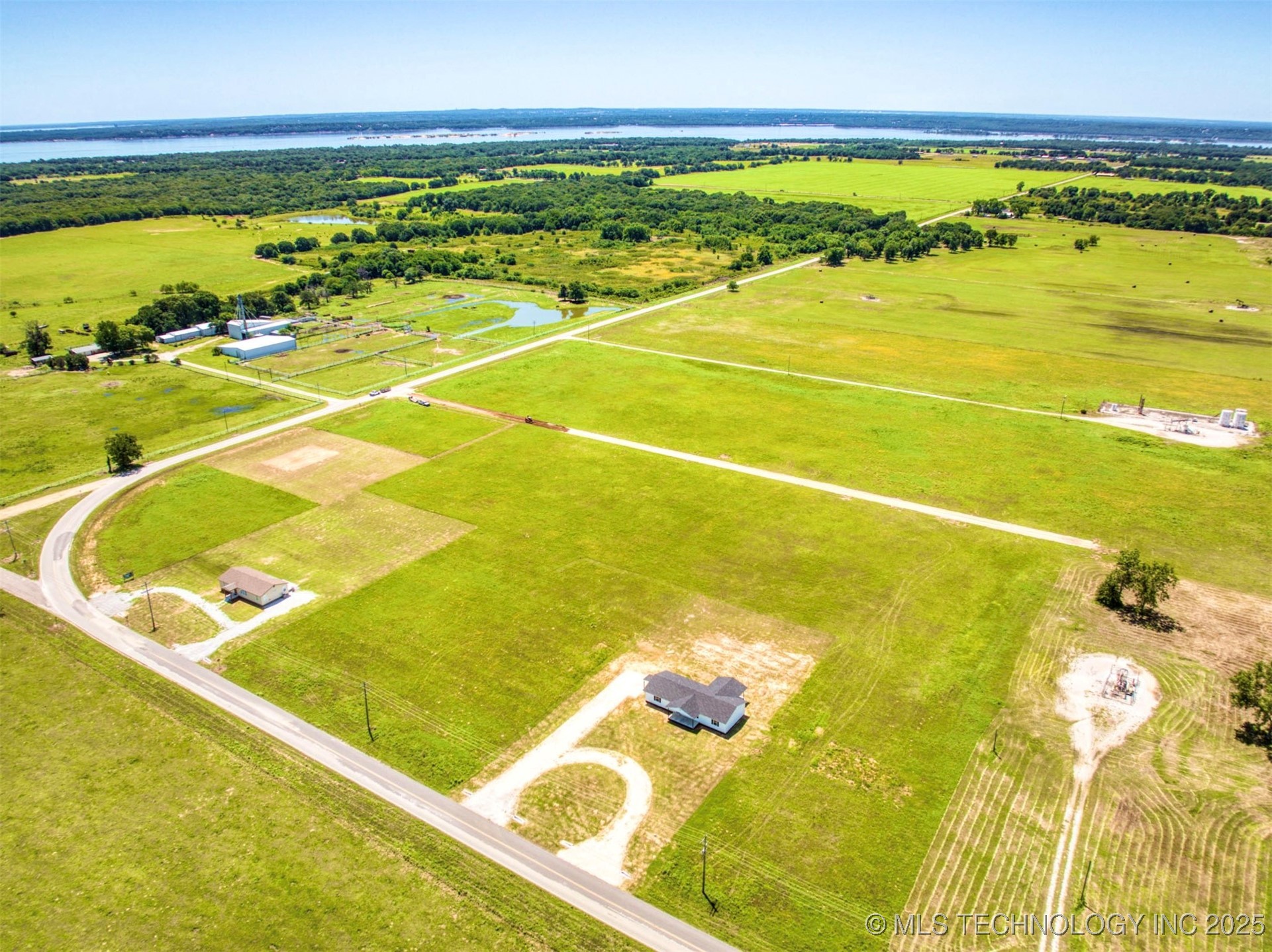 12089 Kash Road Property Photo 2