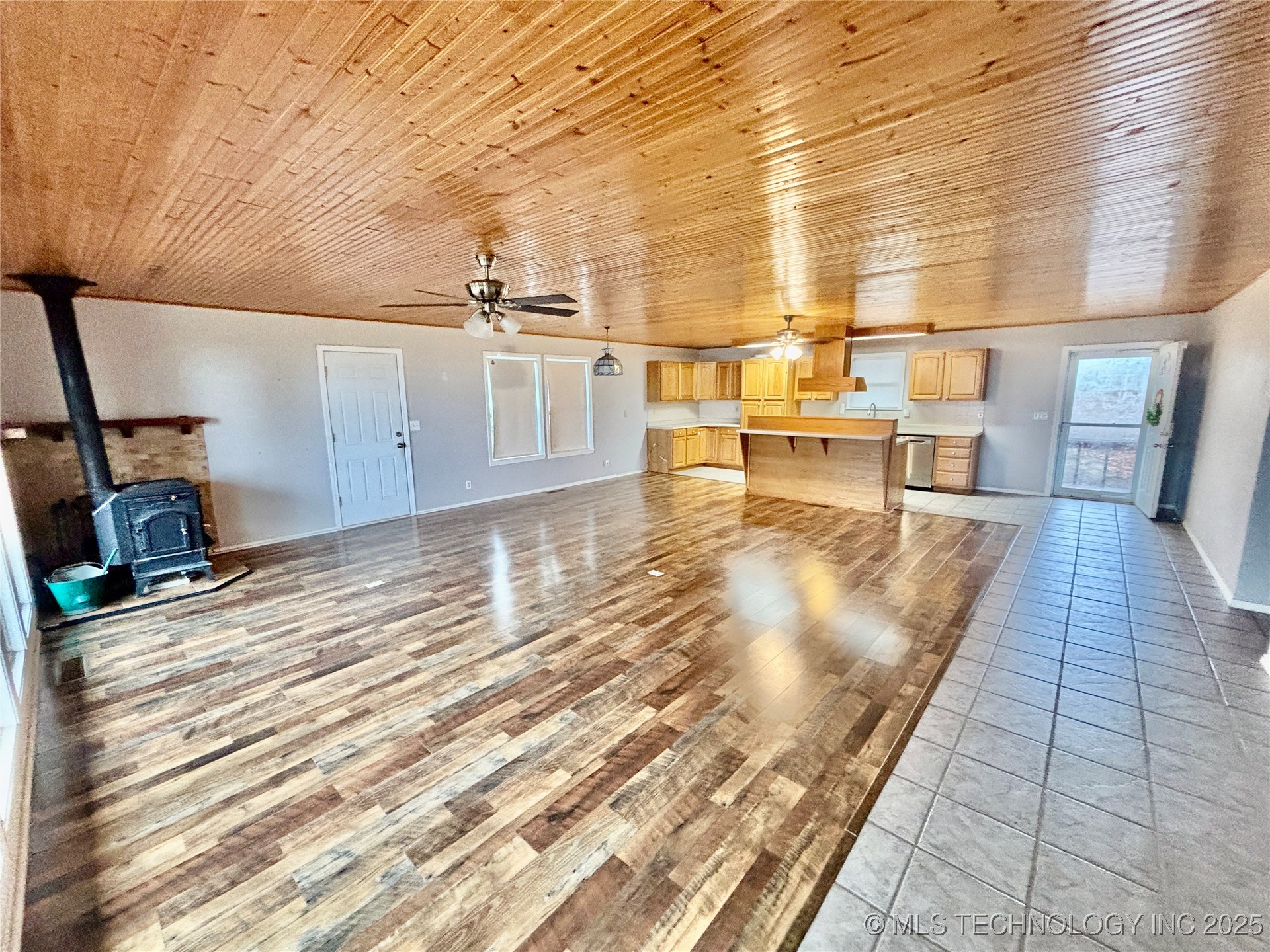 413804 E 1212 Road Property Photo 18