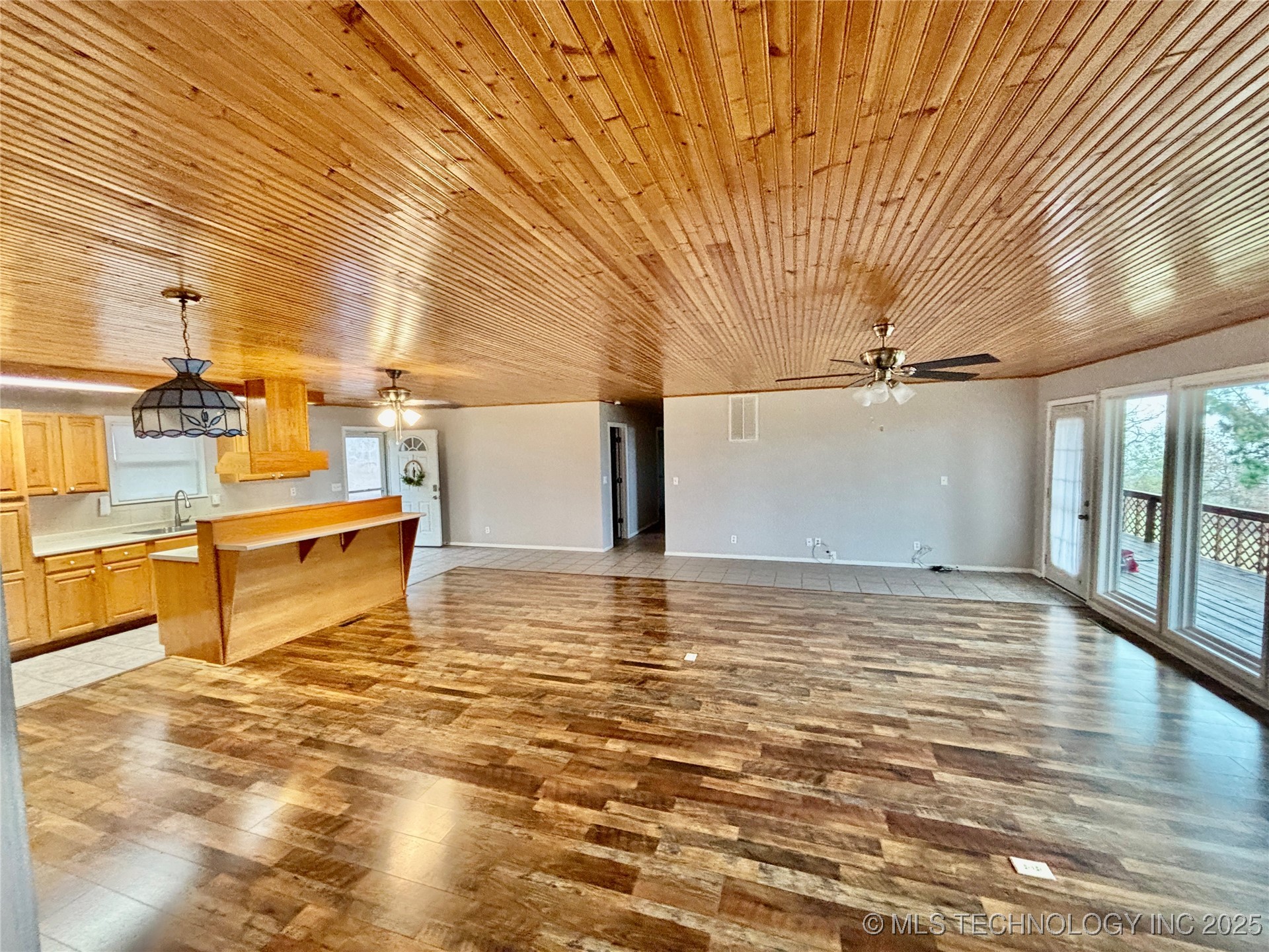 413804 E 1212 Road Property Photo 19