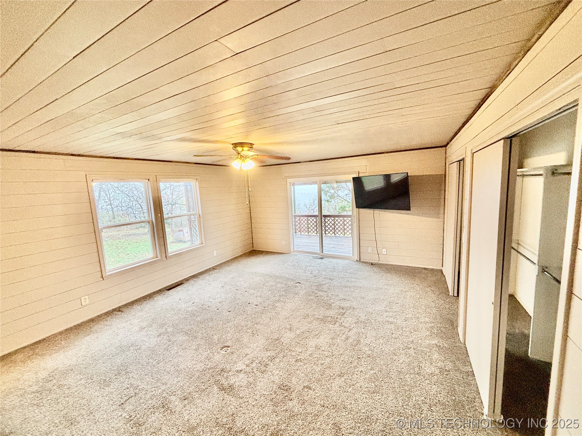 413804 E 1212 Road Property Photo 31