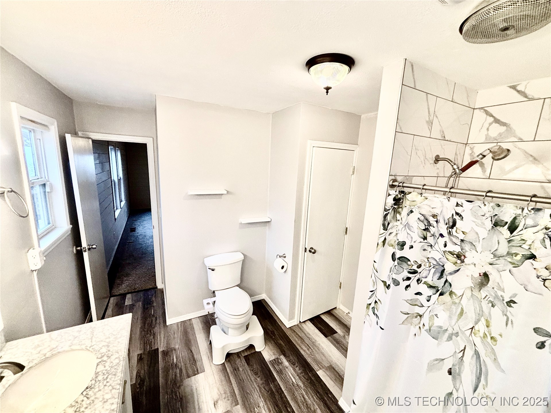 413804 E 1212 Road Property Photo 35
