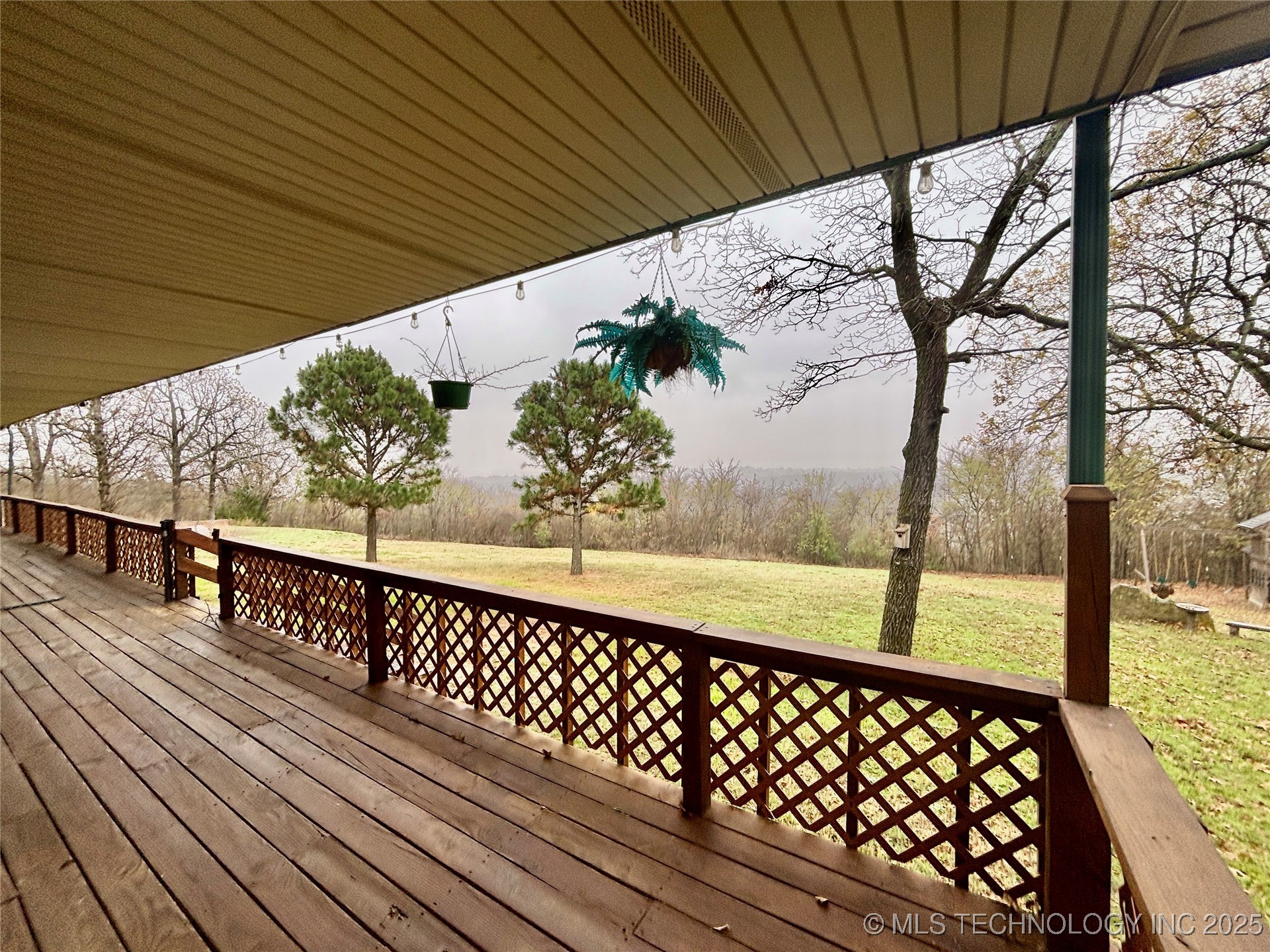 413804 E 1212 Road Property Photo 42