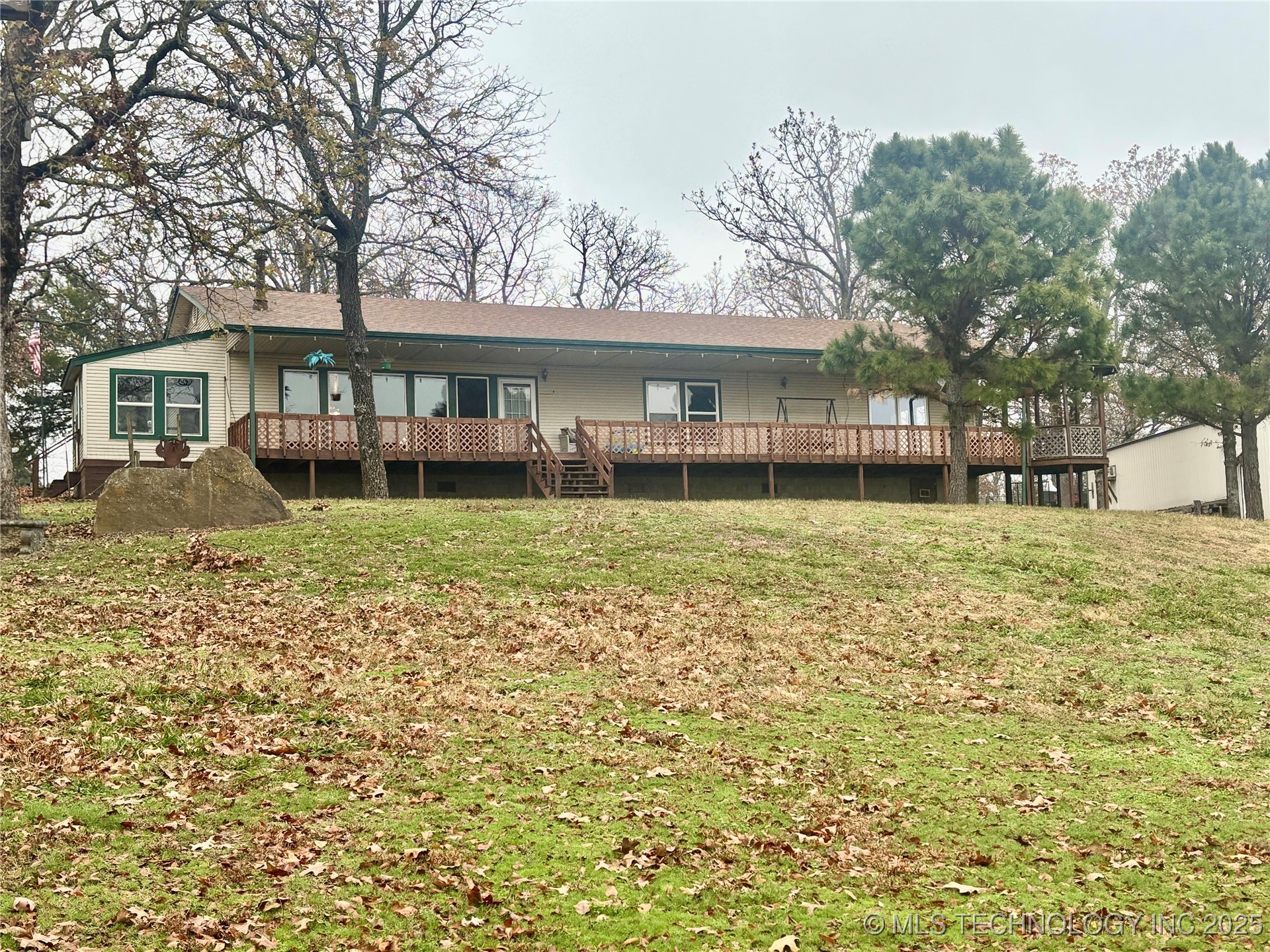 413804 E 1212 Road Property Photo 43