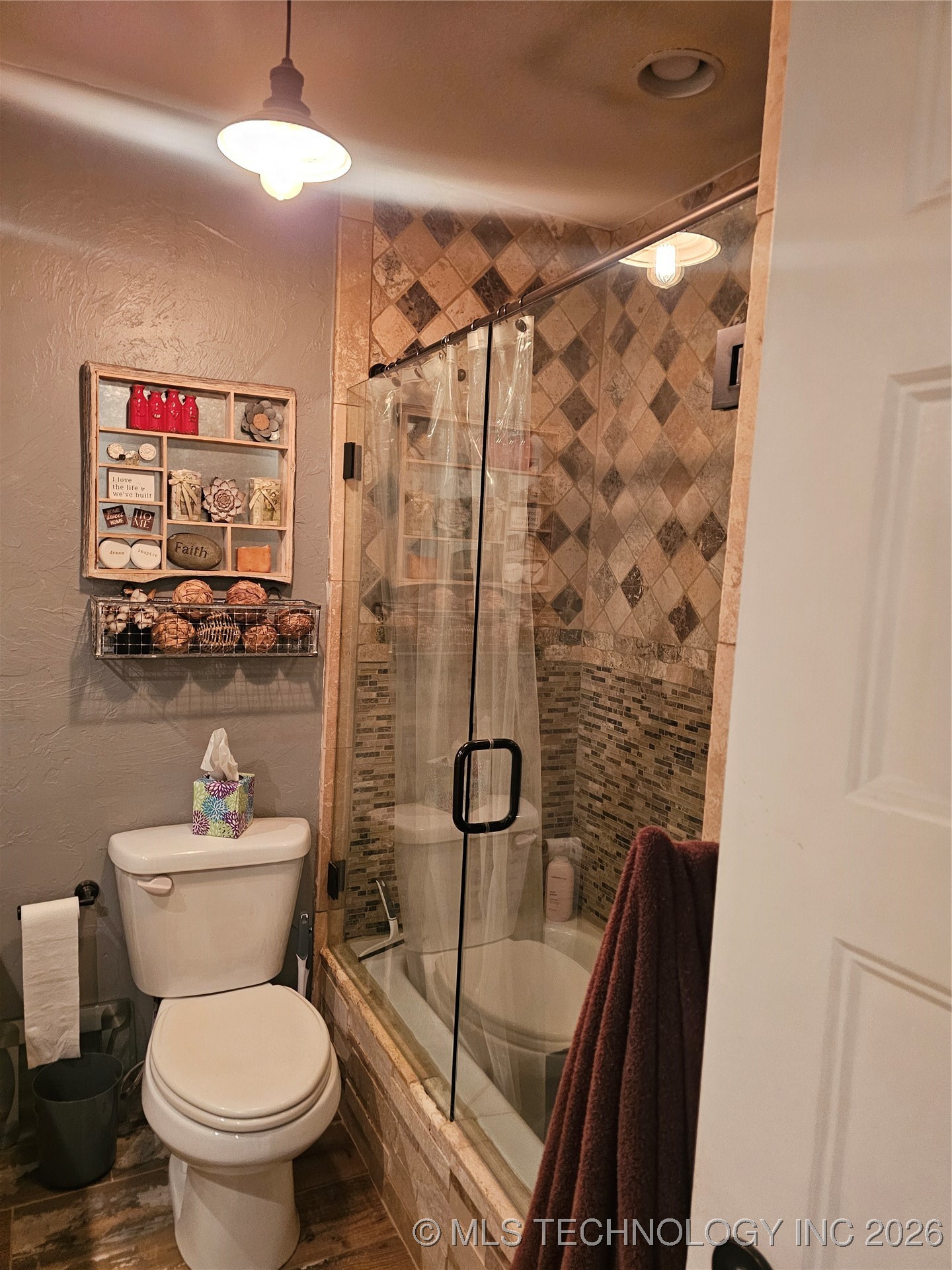 4251 Norfolk Avenue Property Photo 13