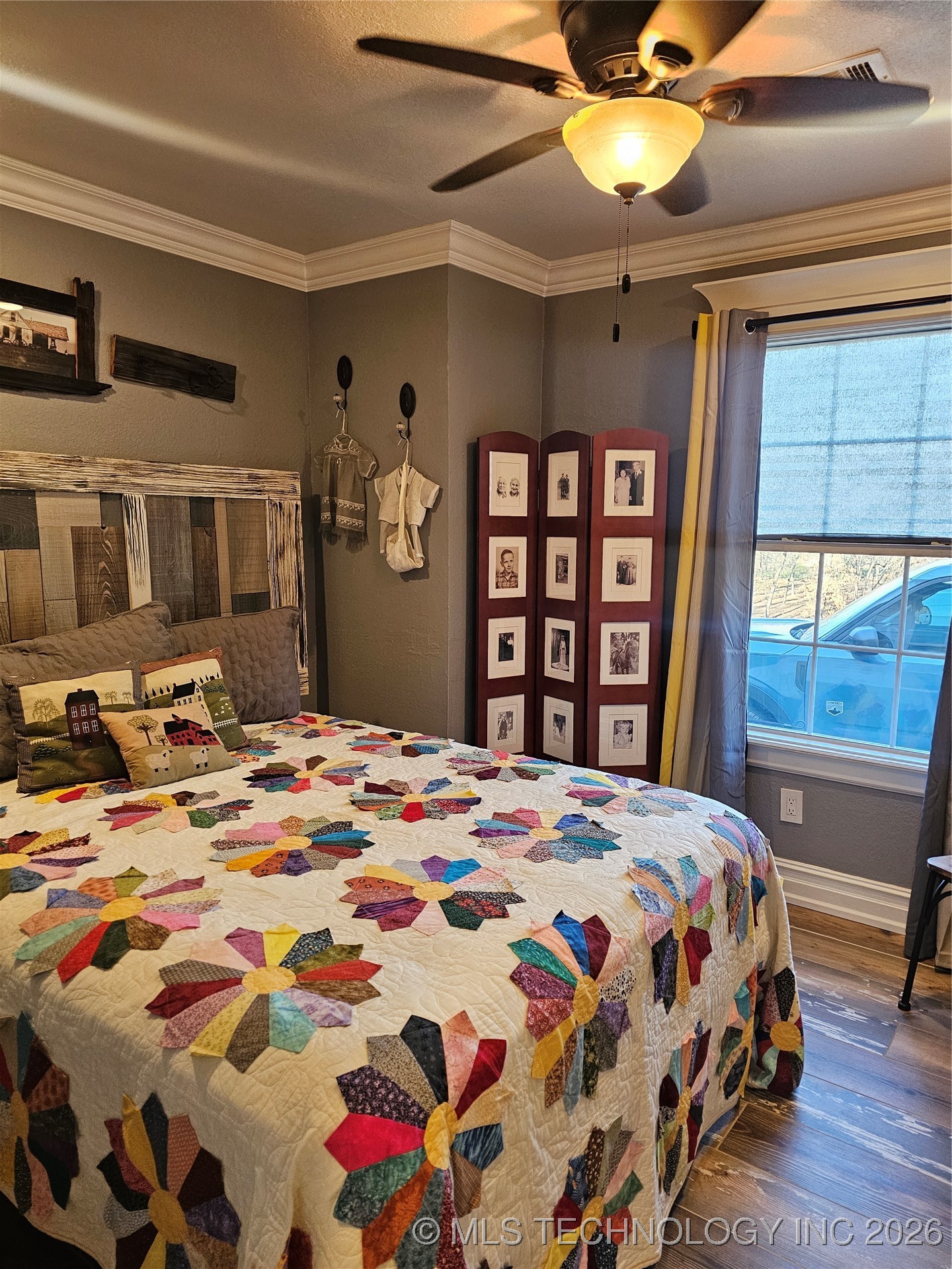4251 Norfolk Avenue Property Photo 17